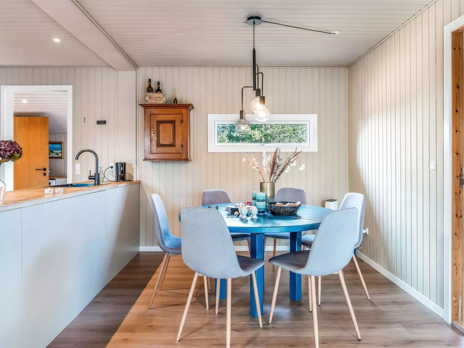 "Anline" -  from the sea