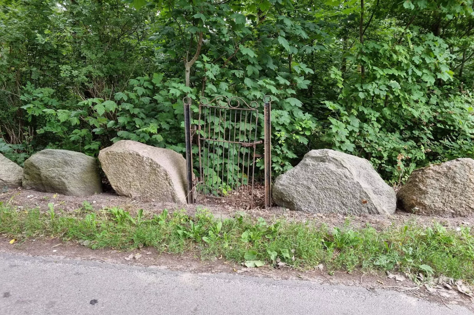 Beautiful cottage near the beach-Untagged