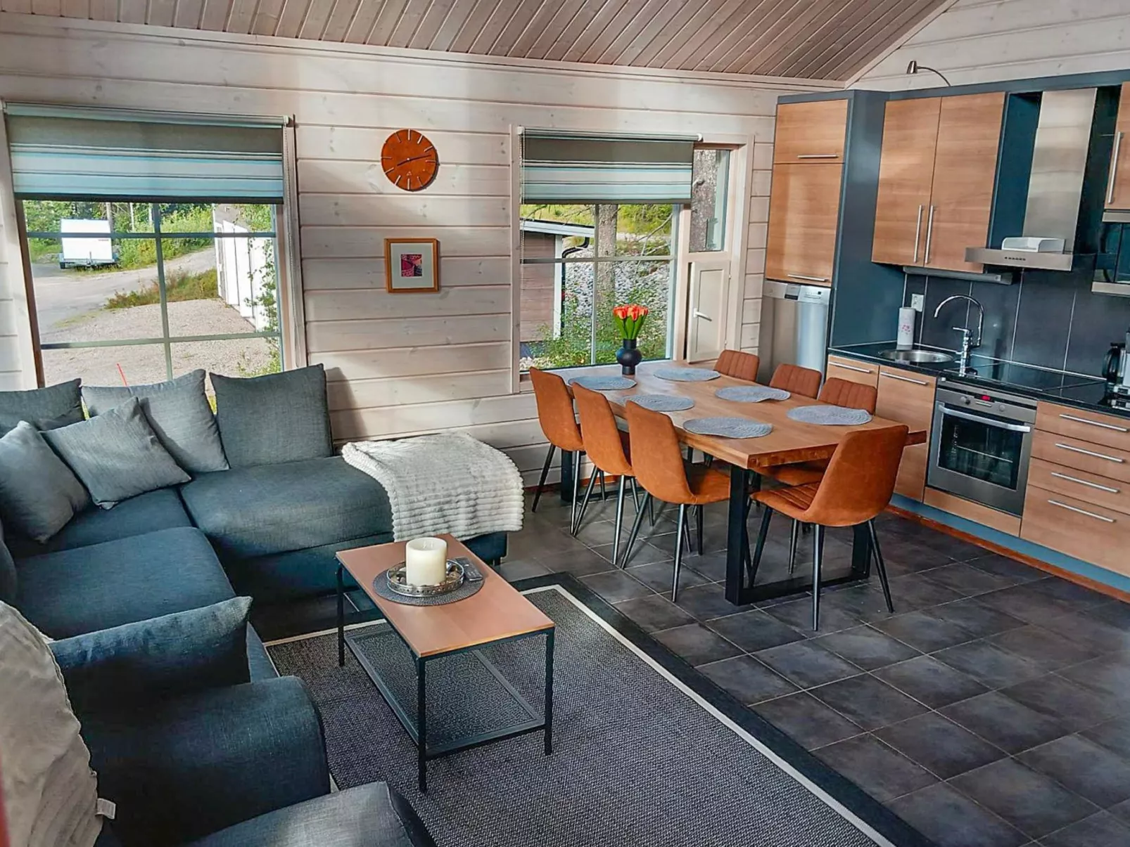 Aurinko-saaga 5 paritalo