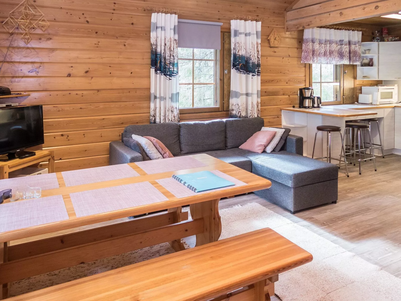 Rukatörmä, kesäjärvi