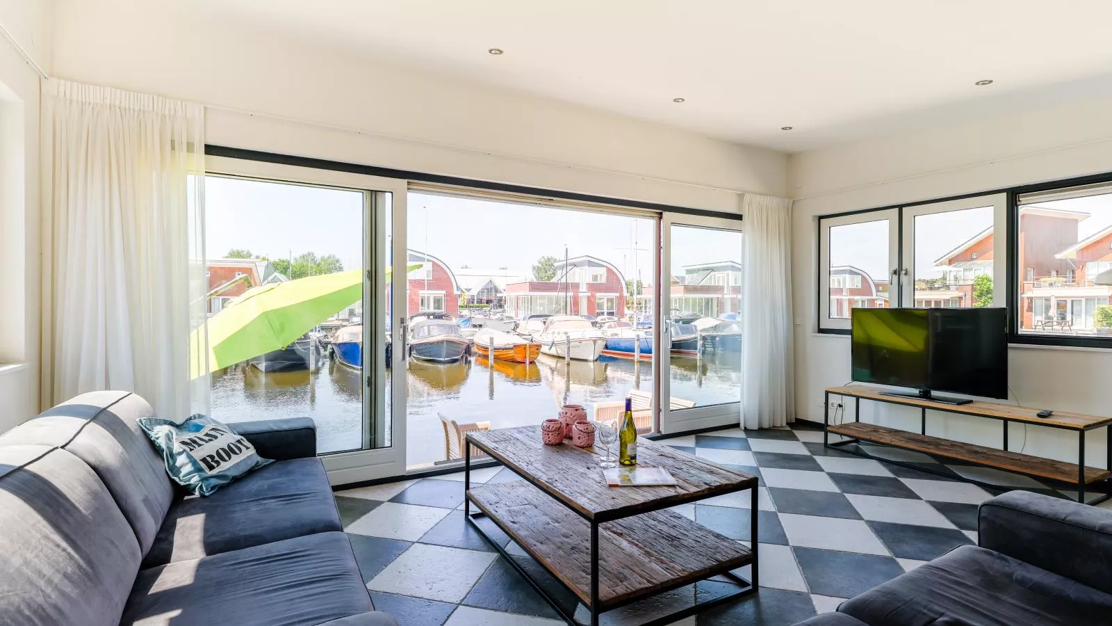 Woonark De Woude-Living room