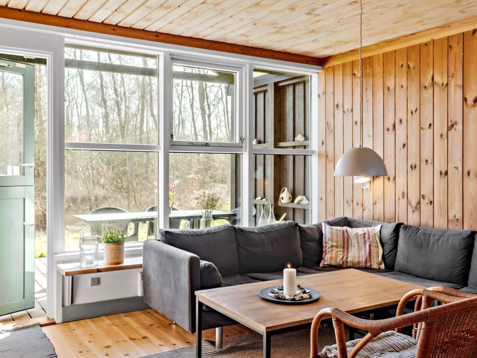 "Orpah" - 100m from the sea-Dedans