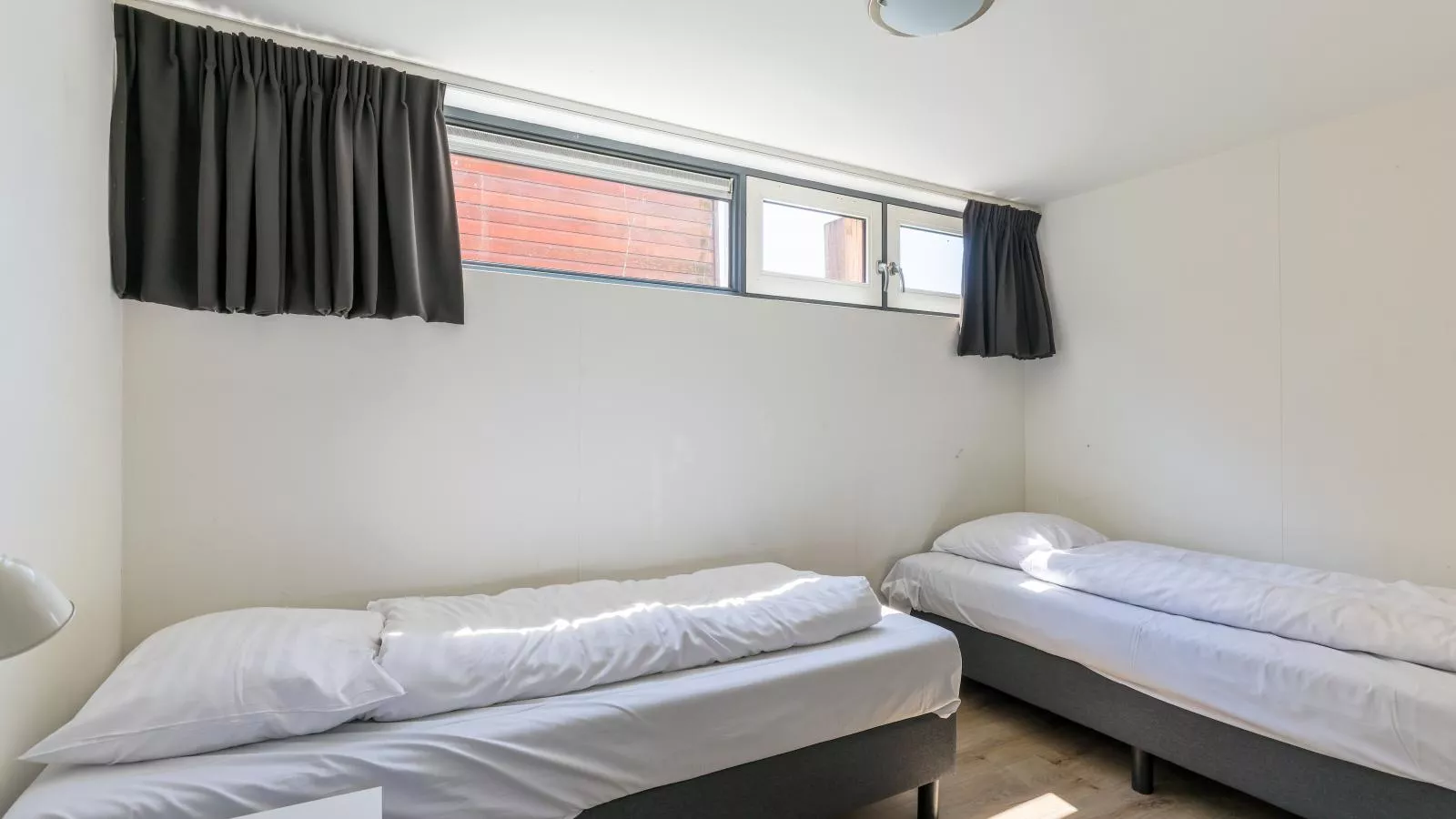 Woonark De Woude-Bedroom