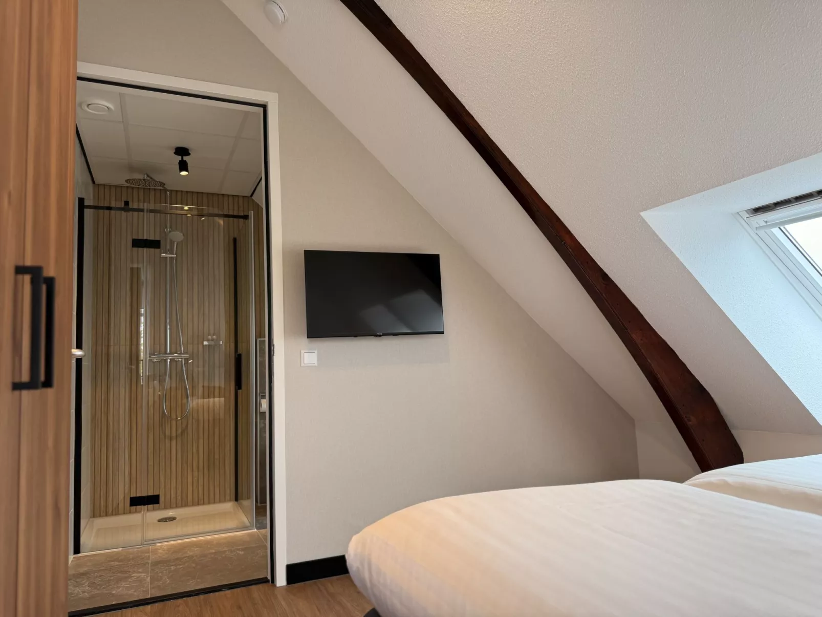 Zen Kitchen & Boutique Hotel-Dedans