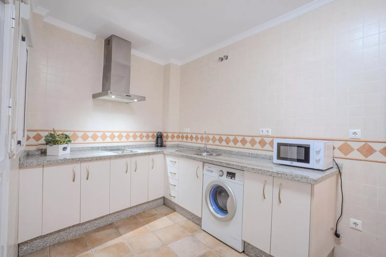 Santa Ángela de la Cruz-Kitchen