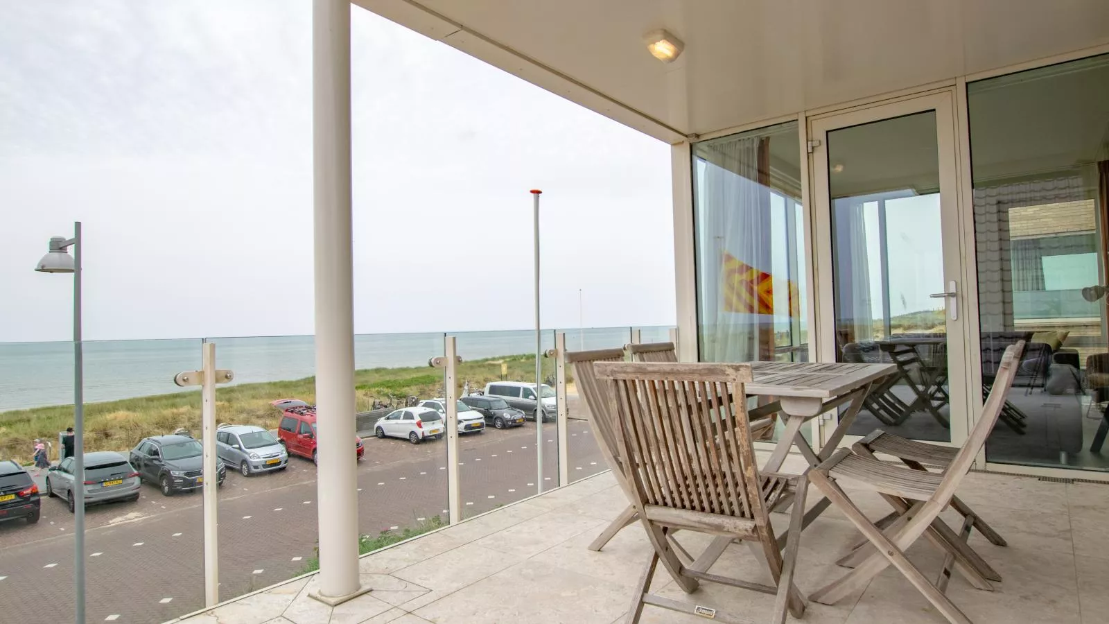 Krab aan Zee-Terrace balcony