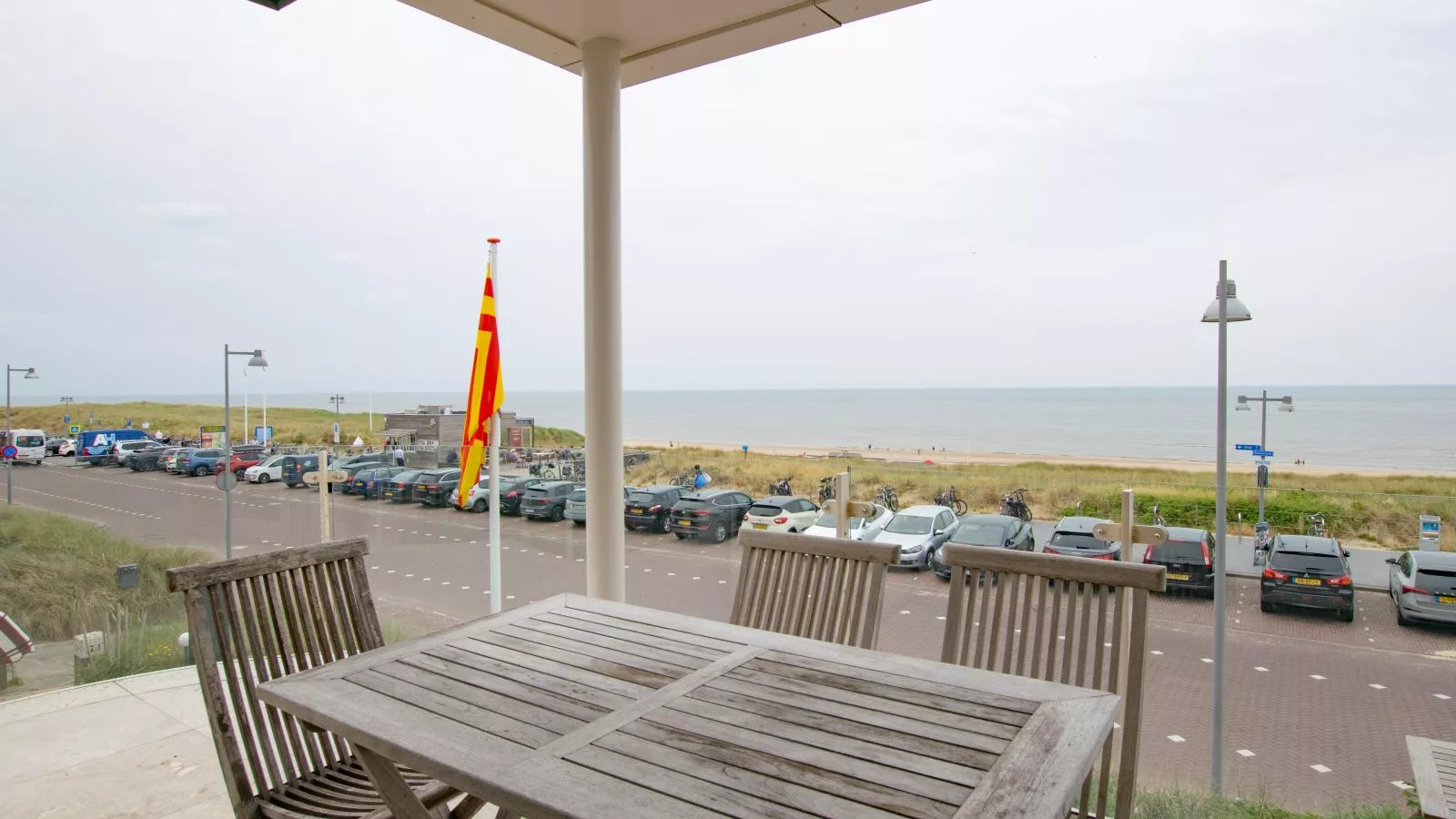Krab aan Zee-Terrace balcony