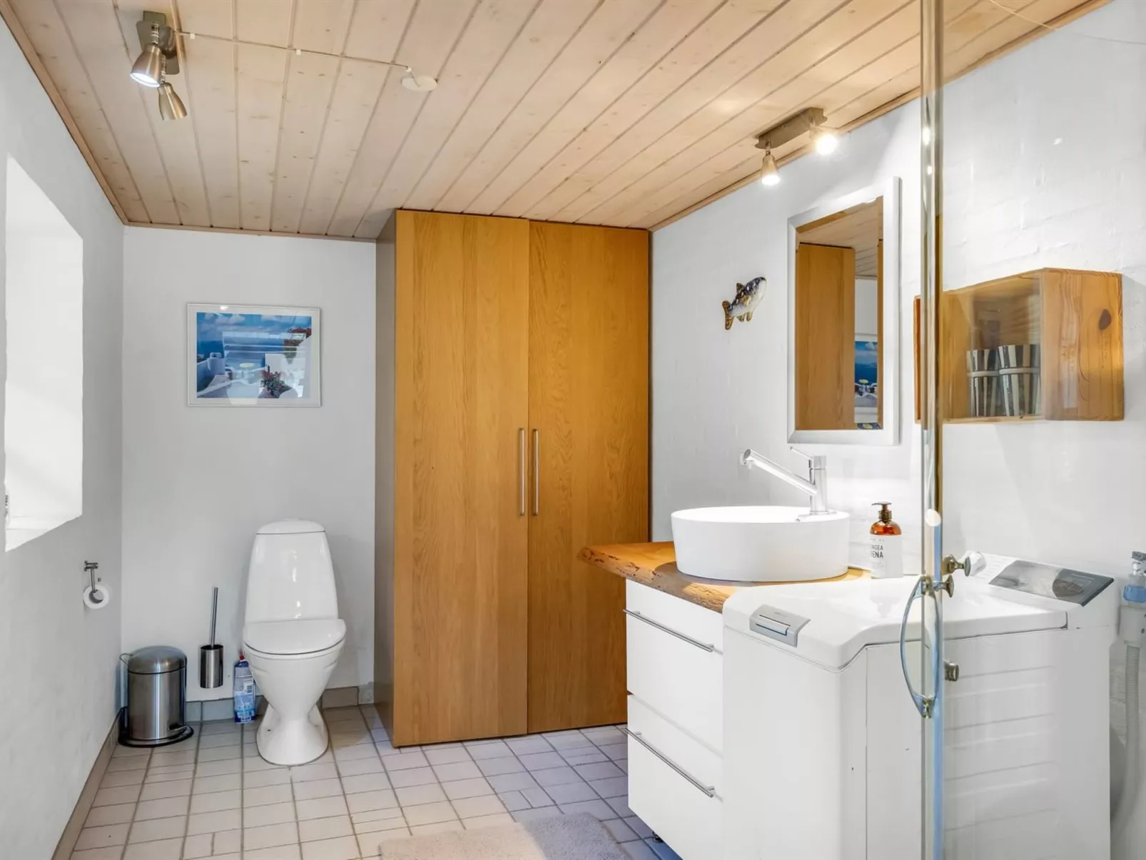 "Ronja" - 1.3km from the sea