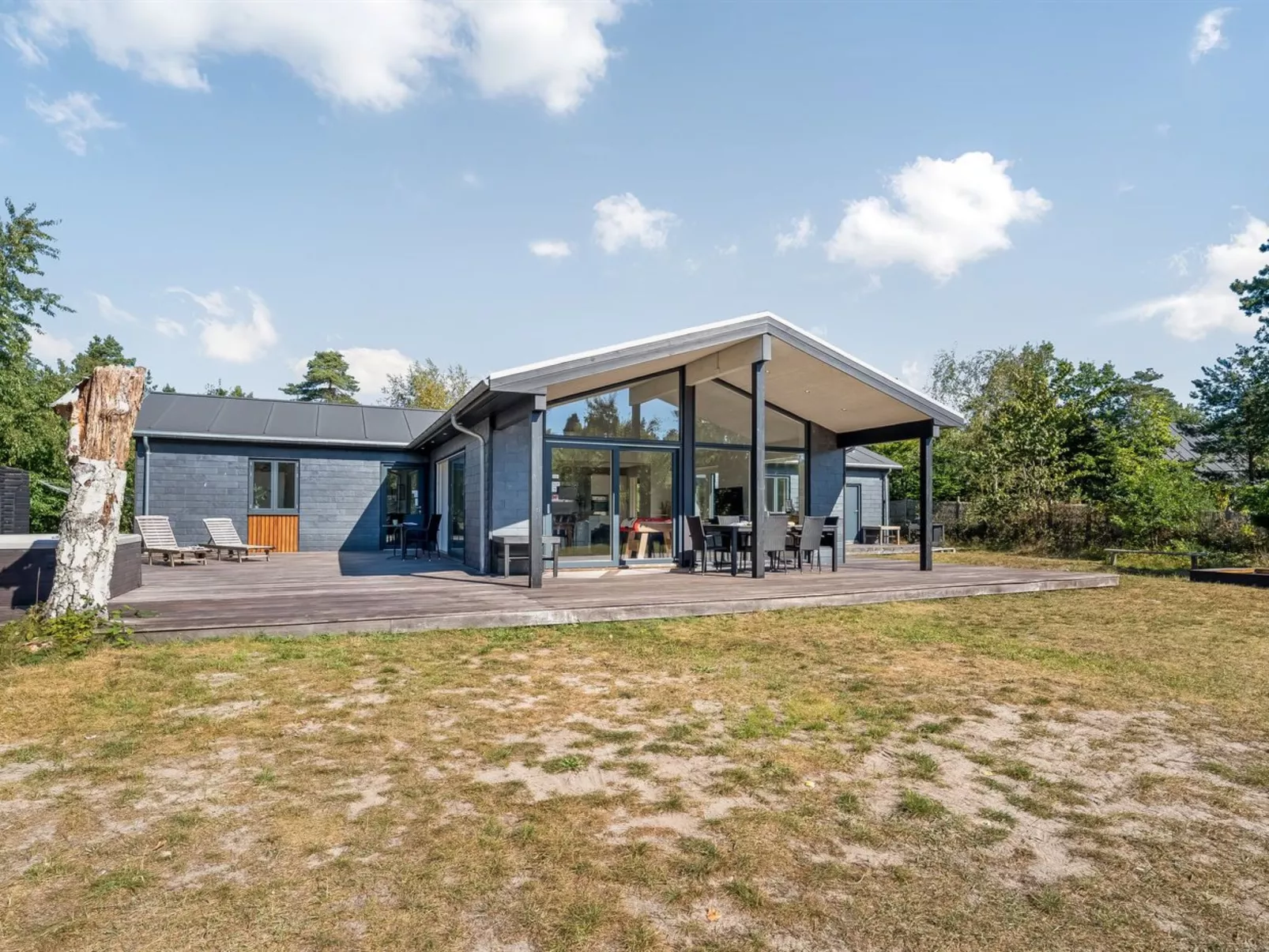 "Milda" - 100m from the sea