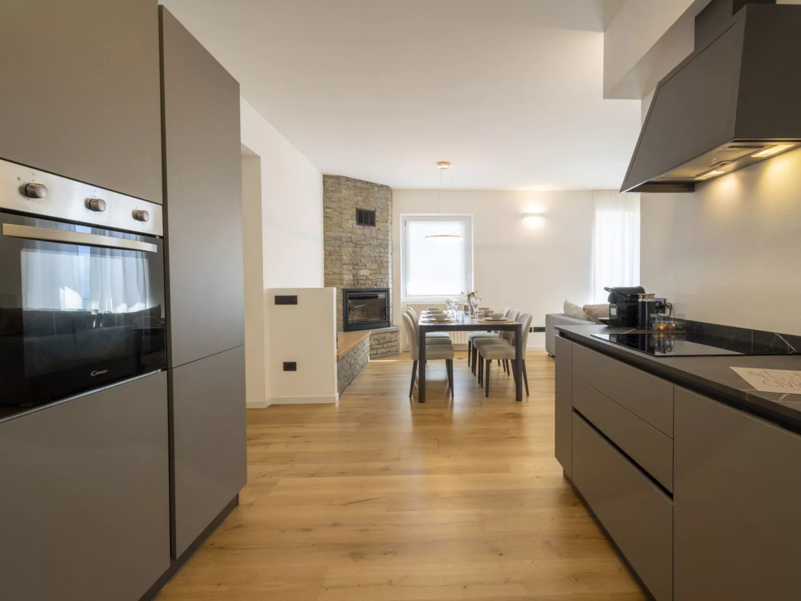 Civico 16 Garden Home