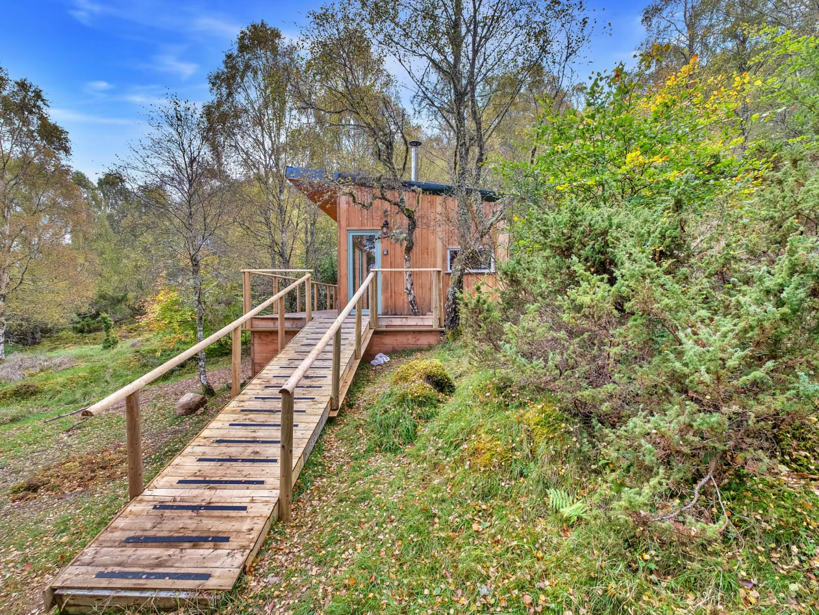 Cosagach Falls Cabin