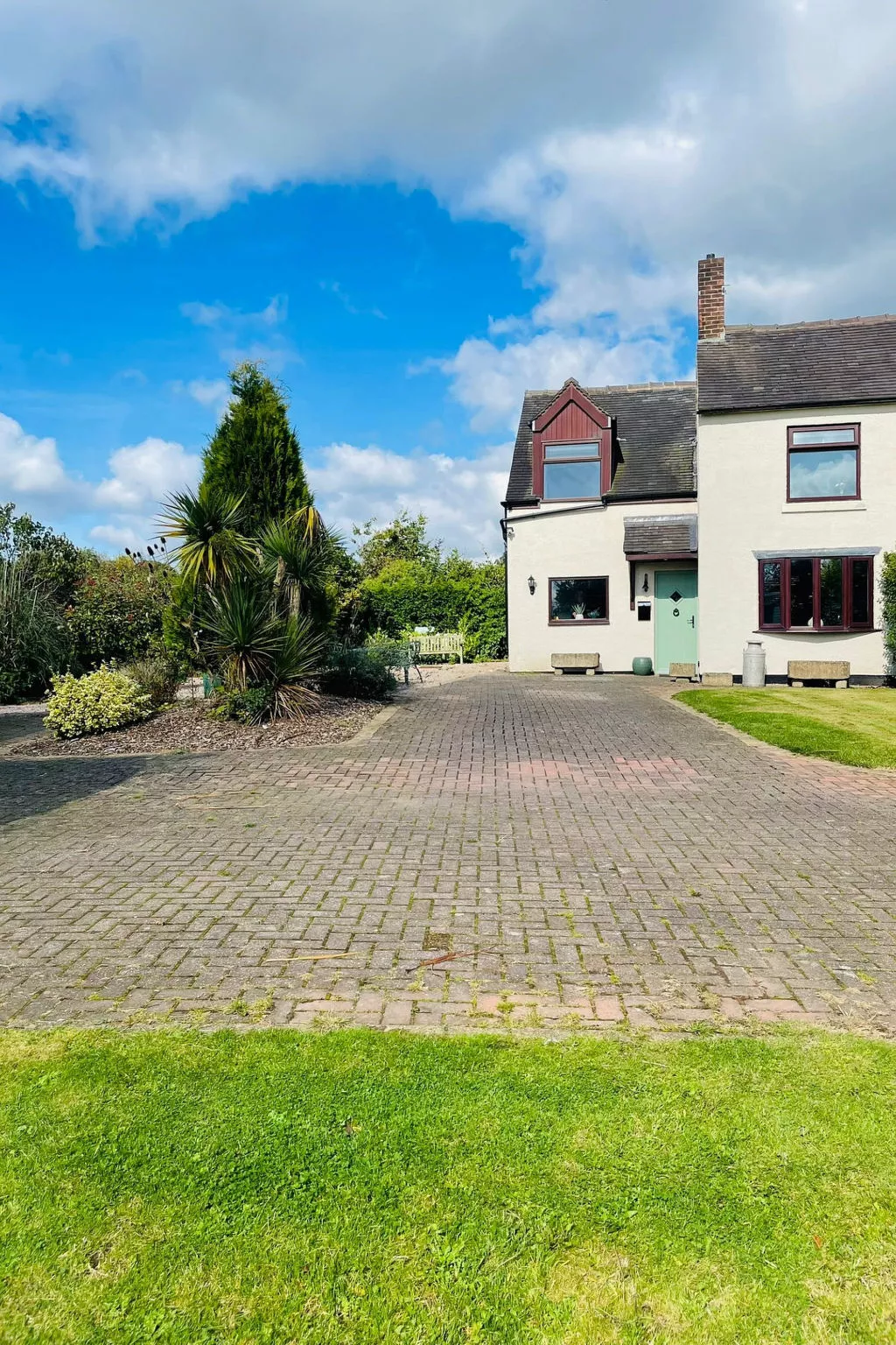 Kingsley Hollows Cottage