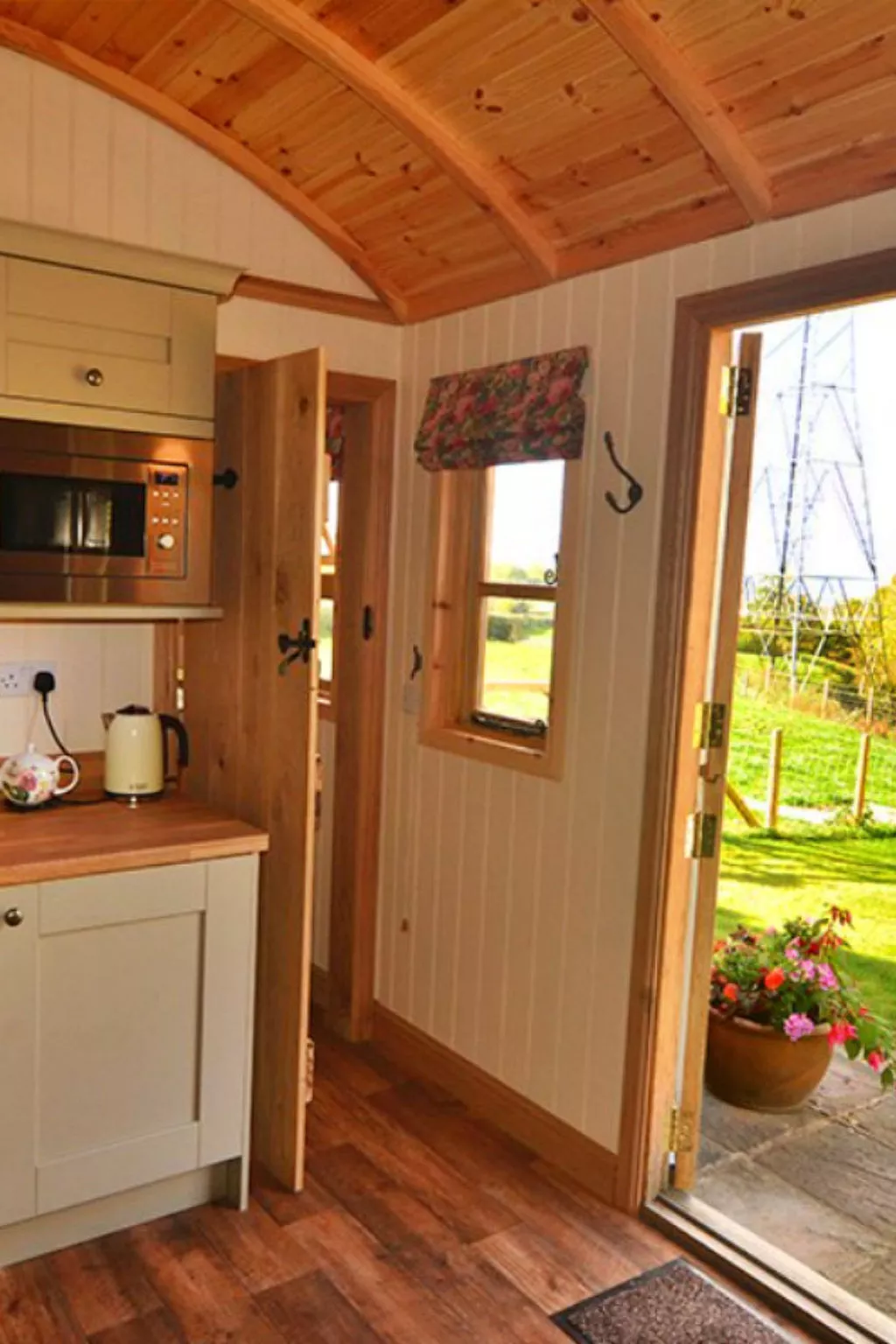 Shepherd's Lodge at Morrells Wood