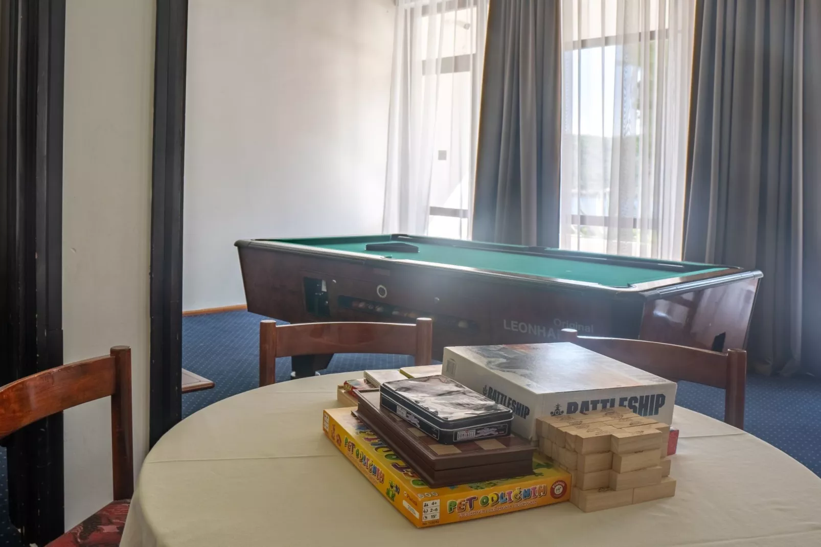 Hotel Issa - Twin Room Park View