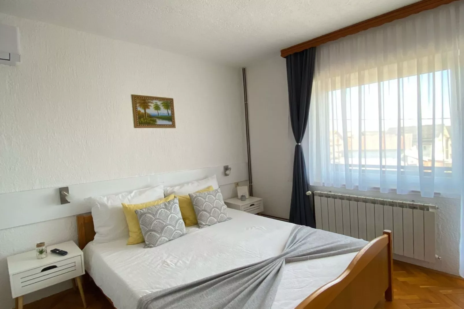 Double room with double bed 2