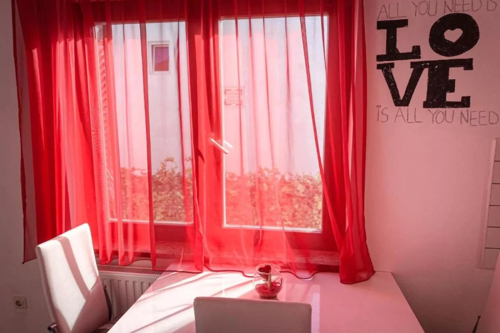 Peaceful Apartments With Style - One Bedroom Apartment