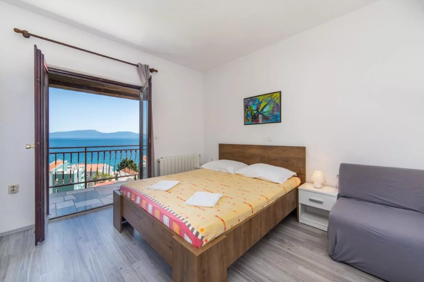 One Bedroom Apartment With Balcony (A3)