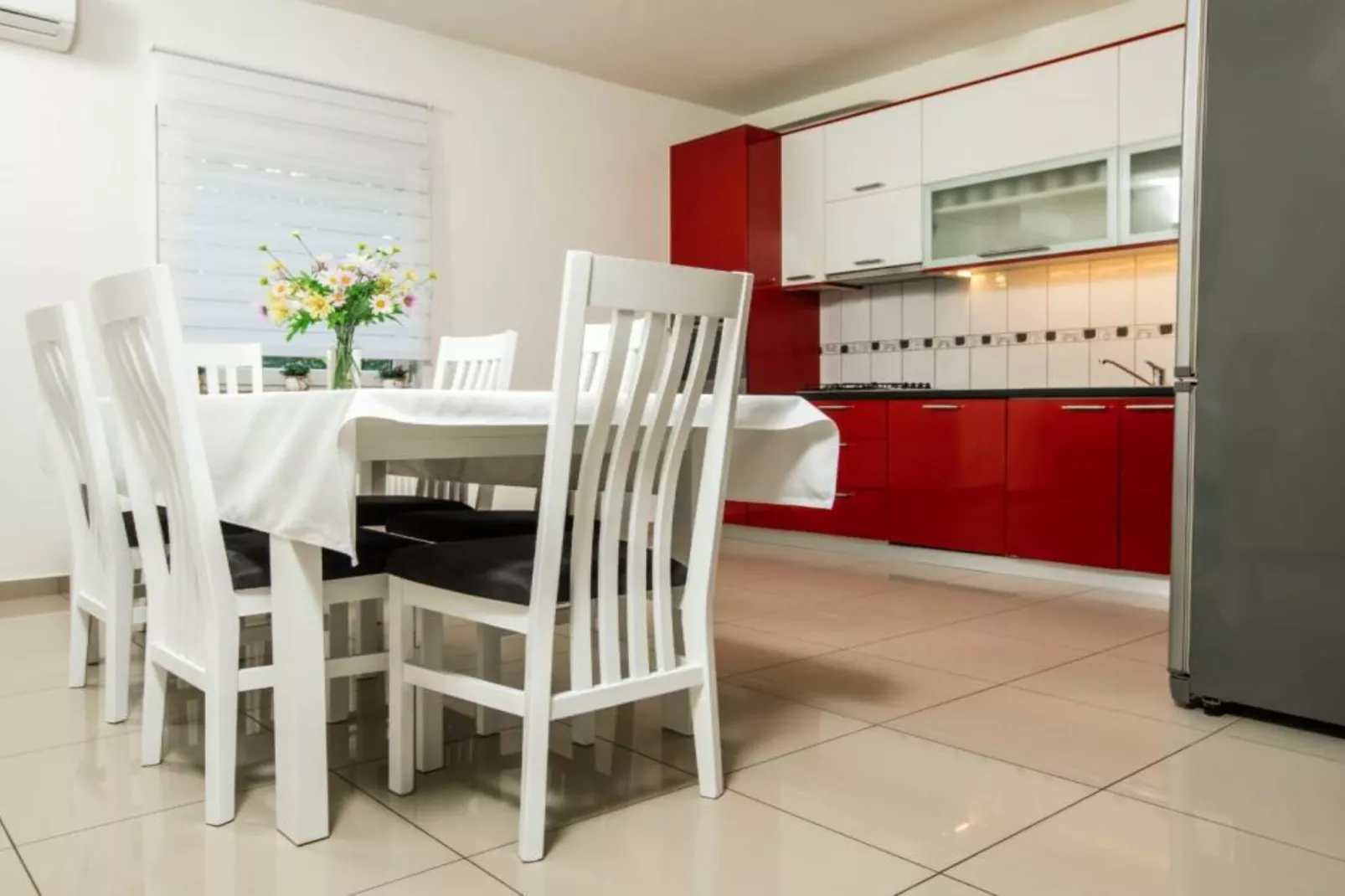 Countryside Villa Tajo - Four Bedroom Holiday Home  with Swimming Pool