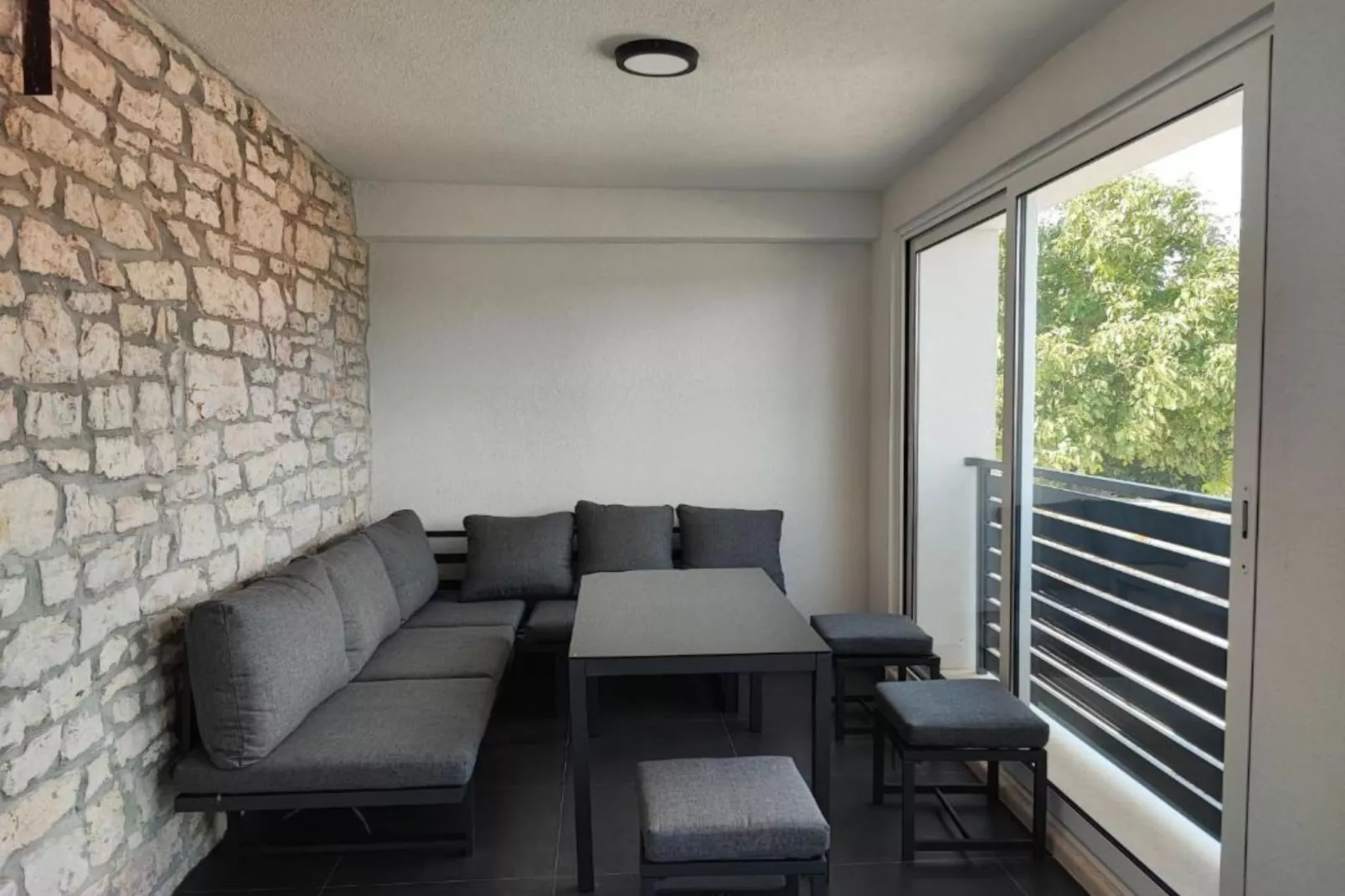 Villa Galant with Pool & Sauna Maružini