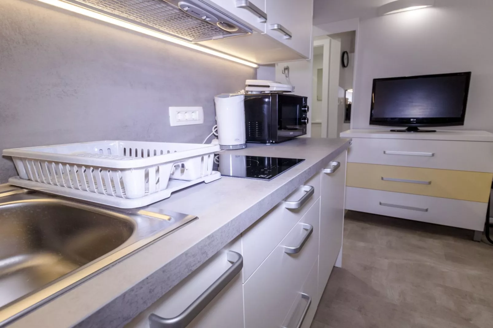 Piran Downtown Chic and Cozy Apartments - Classic One Bedroom Apartment (owner 1.V)