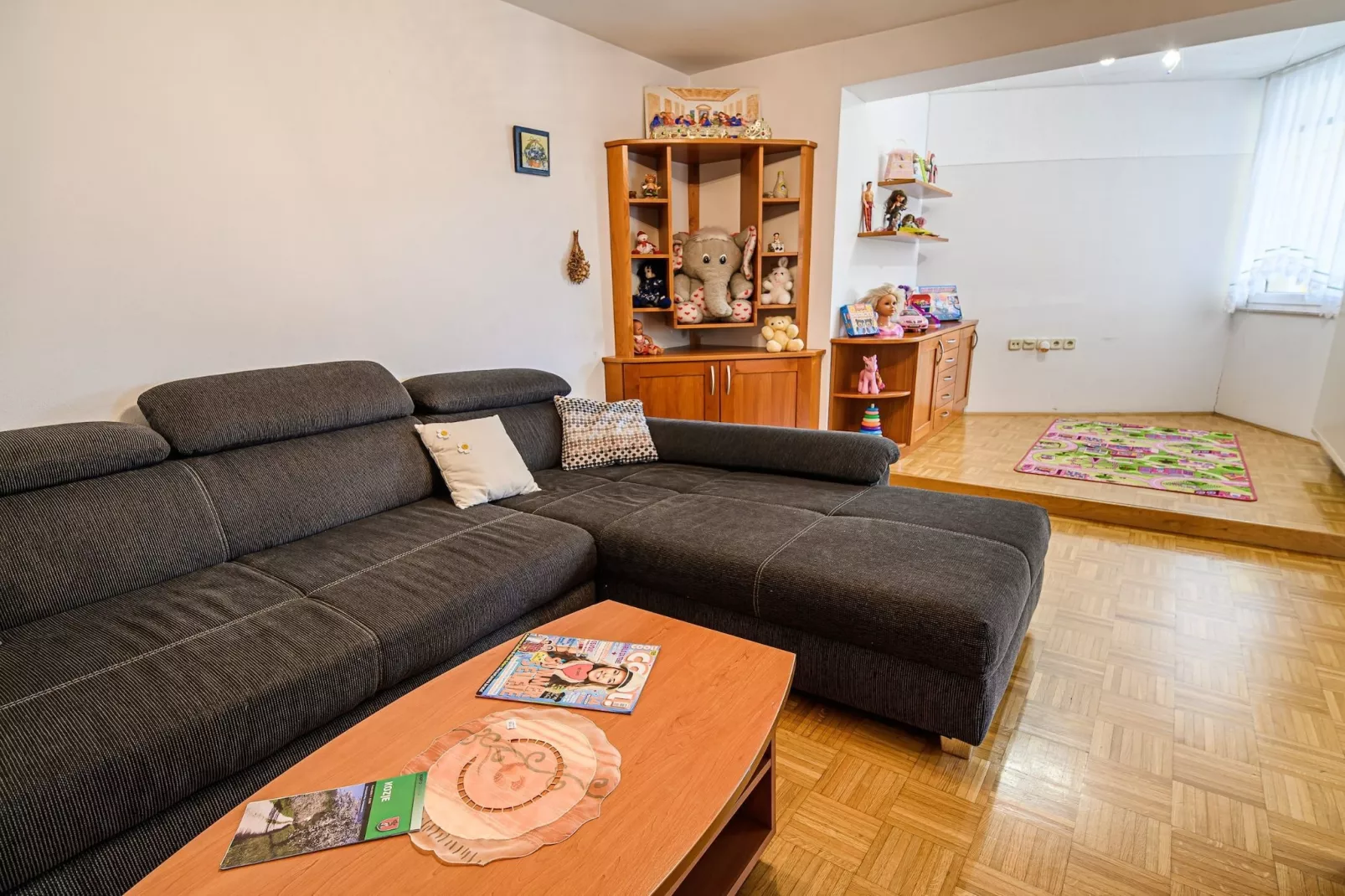 Sunny and Spacious Apartments with Terrace near Water Park - Three Bedroom Apartment with Terrace