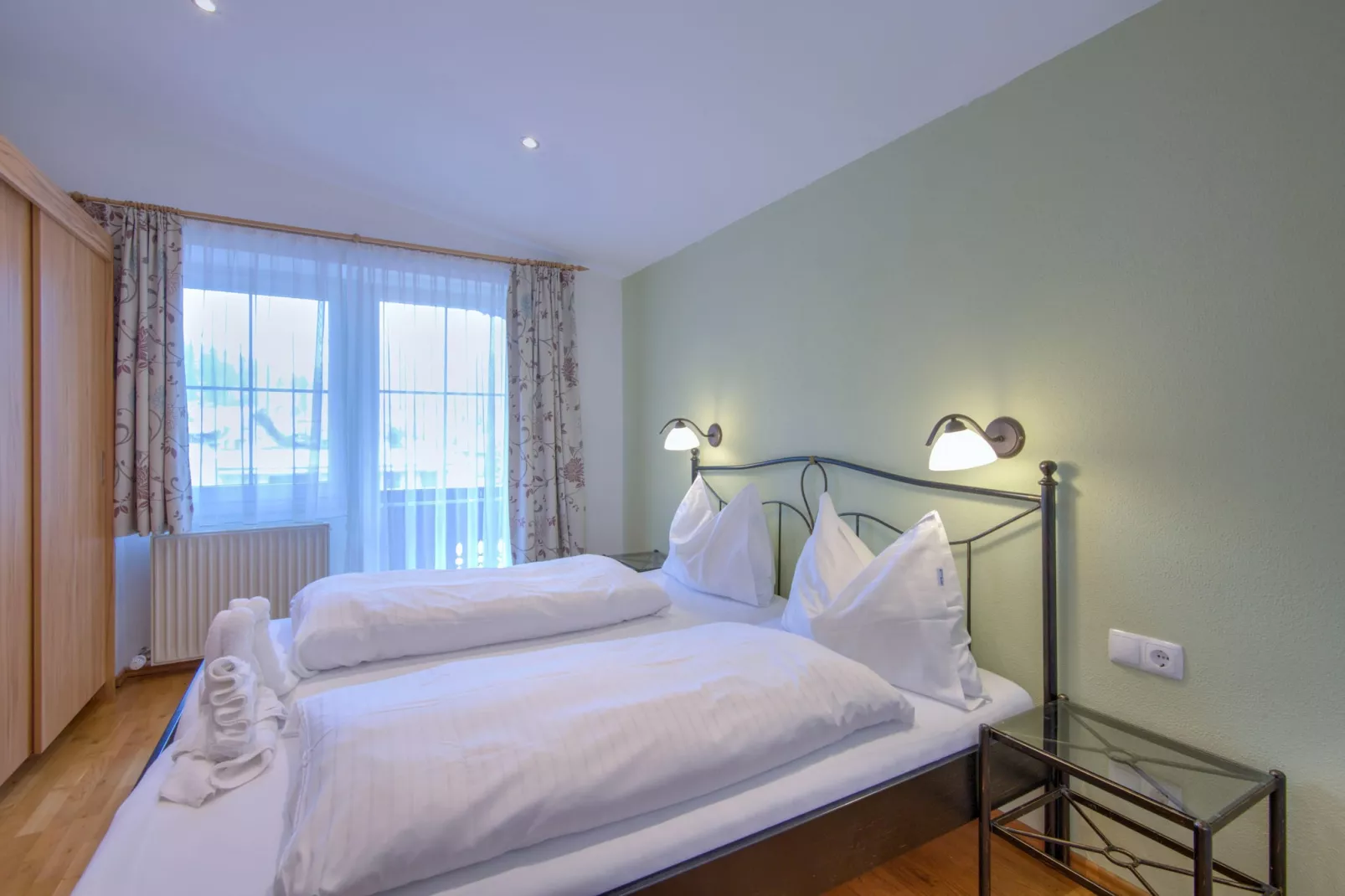 Vicky Apartment Top 11