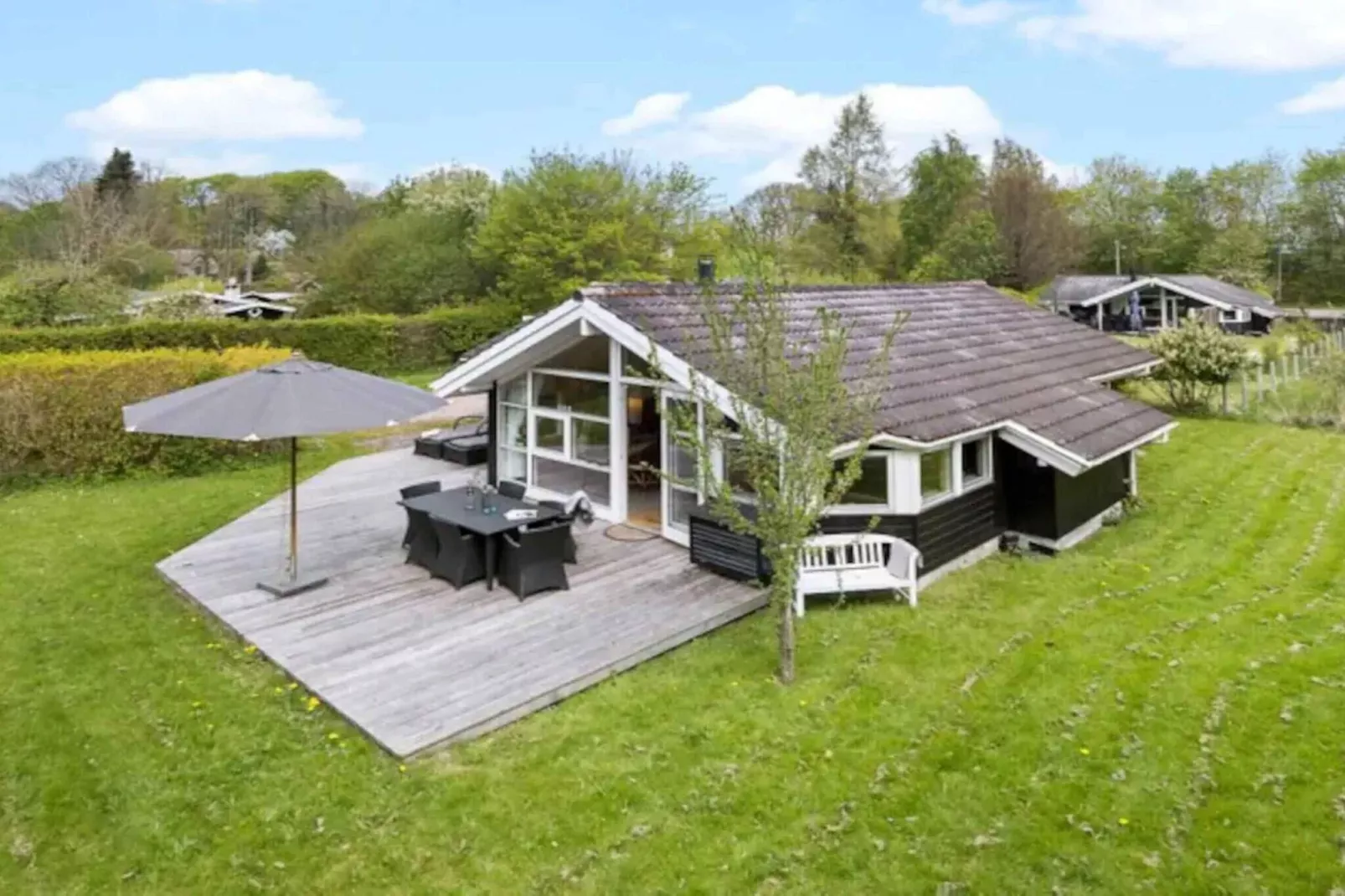 5 star holiday home in Dronningmølle