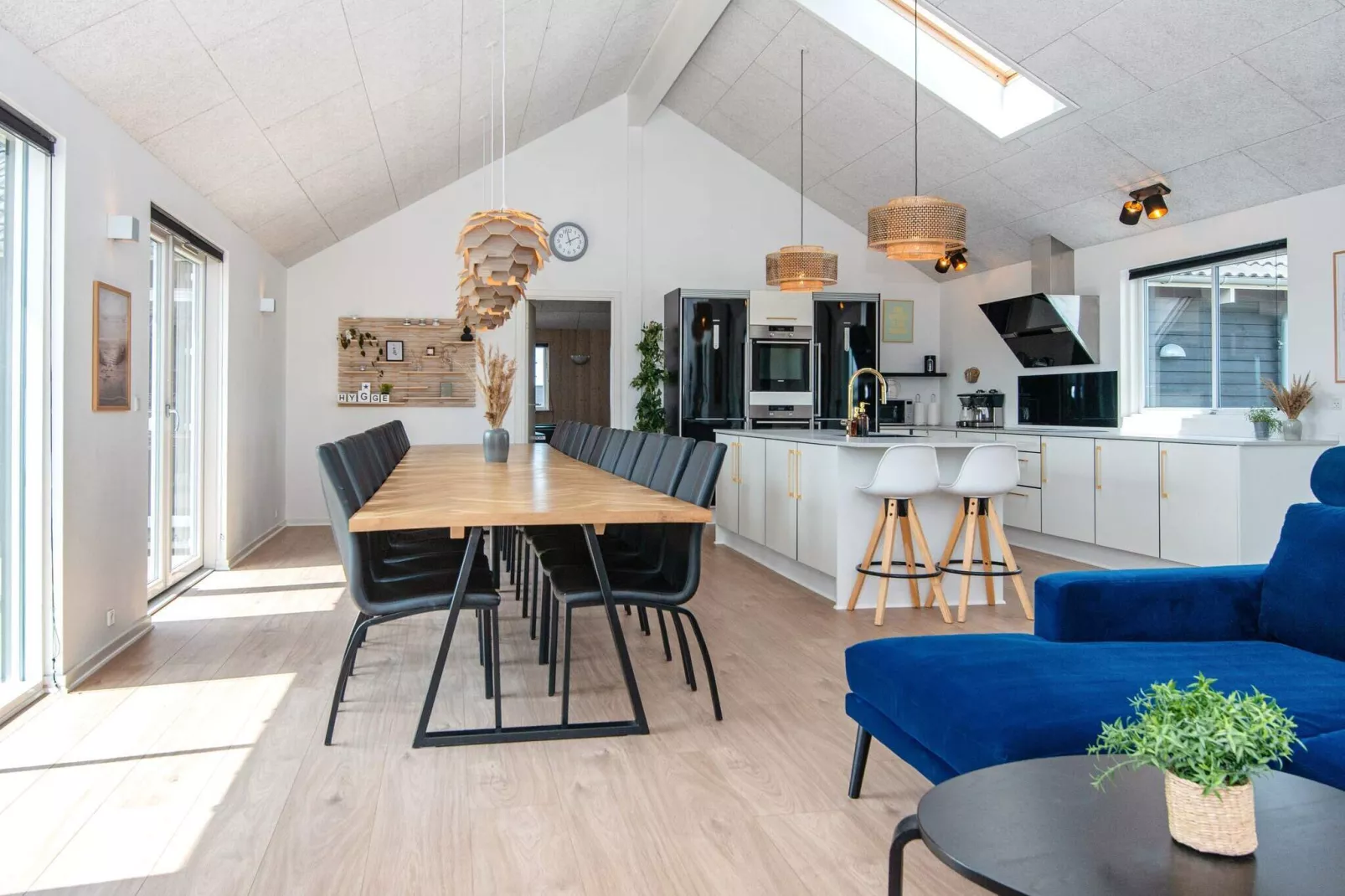 Luxury Retreat by the Sea - By Traum Ferienwohnungen-Indoor