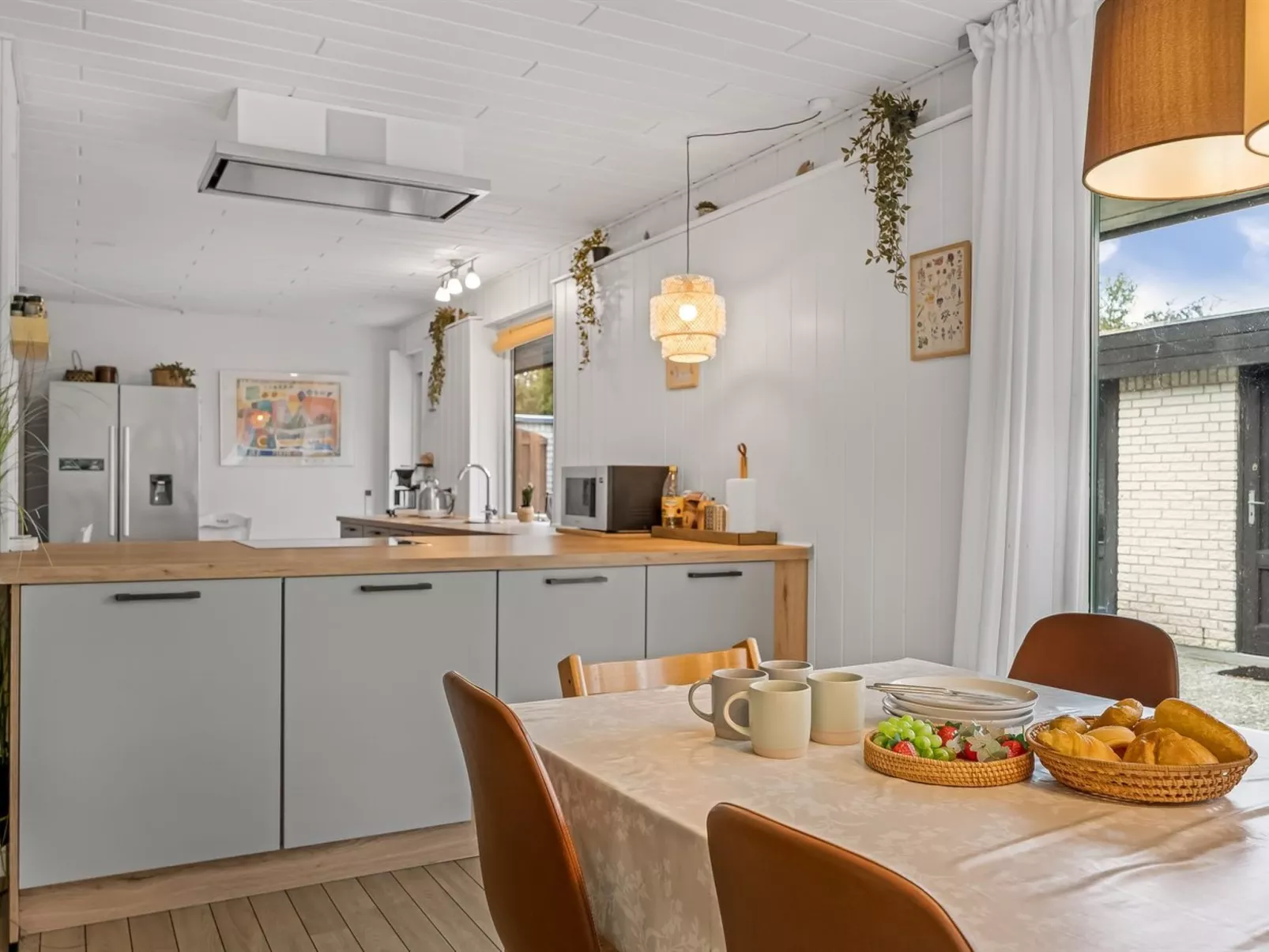 "Gia" - 500m from the sea