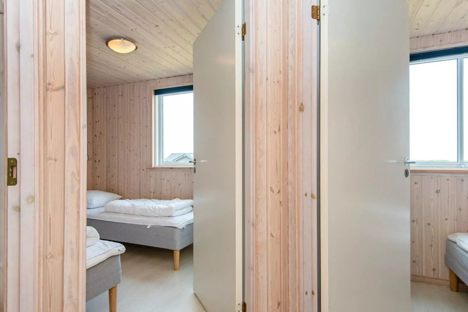 Luxury Retreat by the Sea - By Traum Ferienwohnungen-Indoor