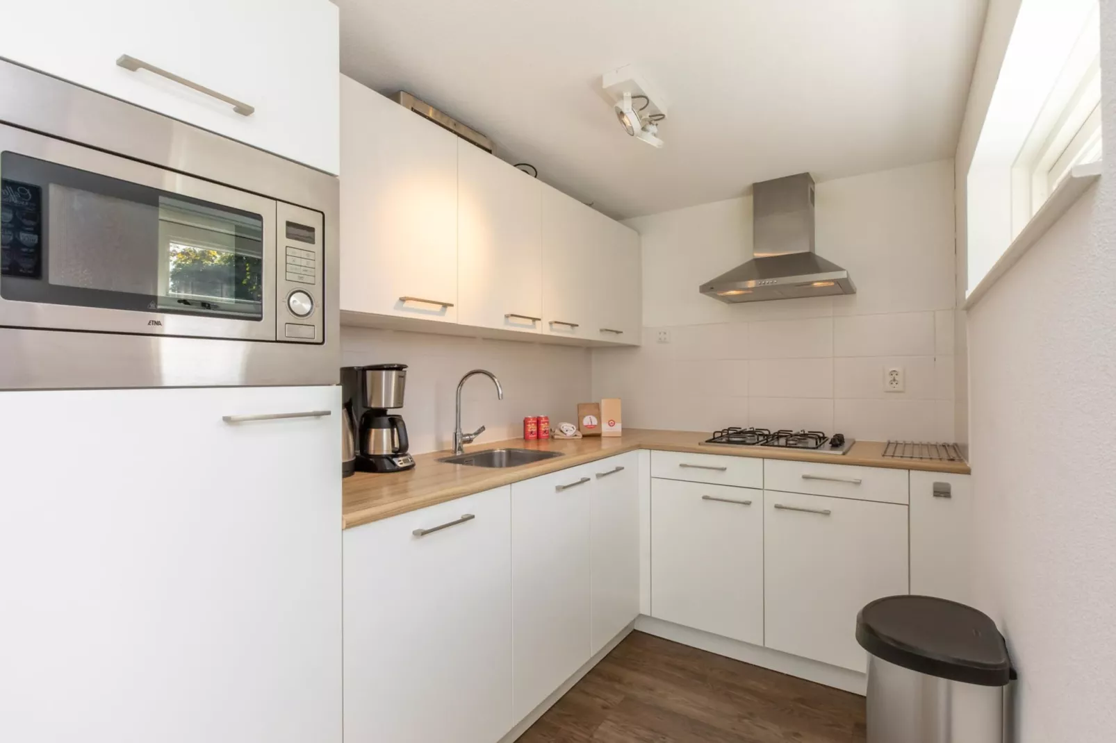 Zonnedorp 23 Zeeland Huis Renesse: Luxury Beach Holiday | Close to North Sea