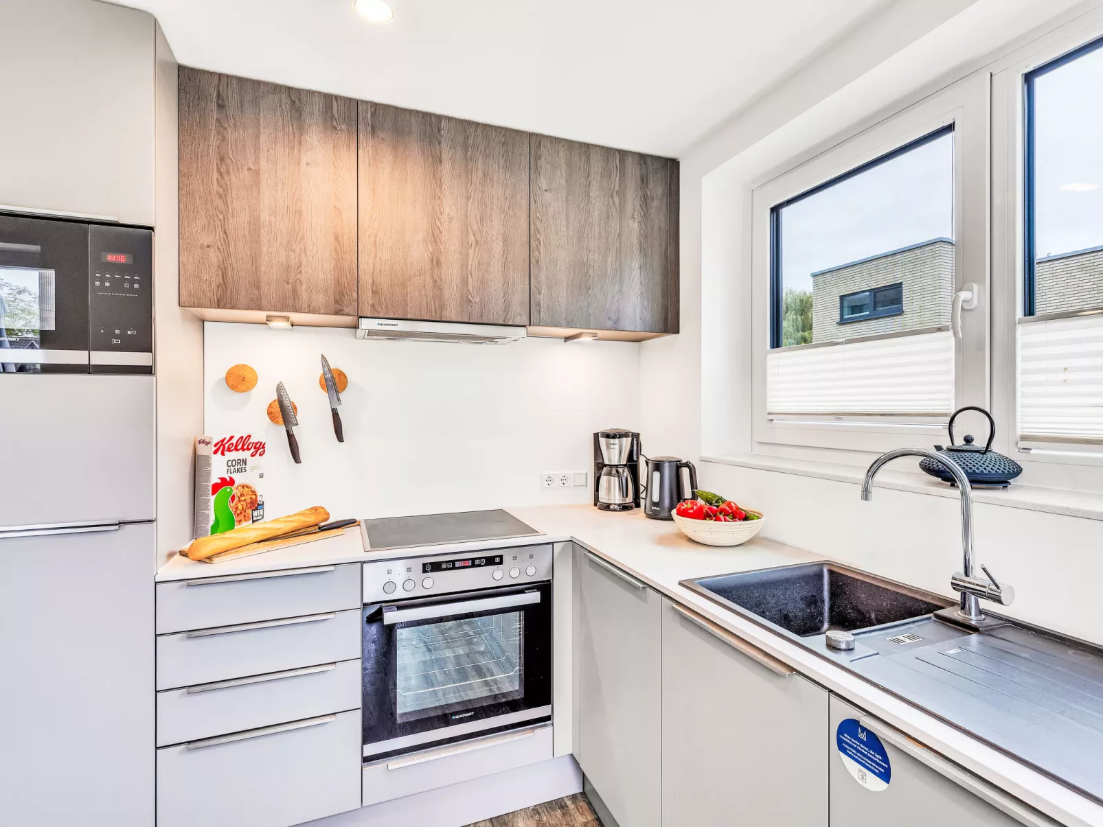 Zwischen den Hügeln (153)