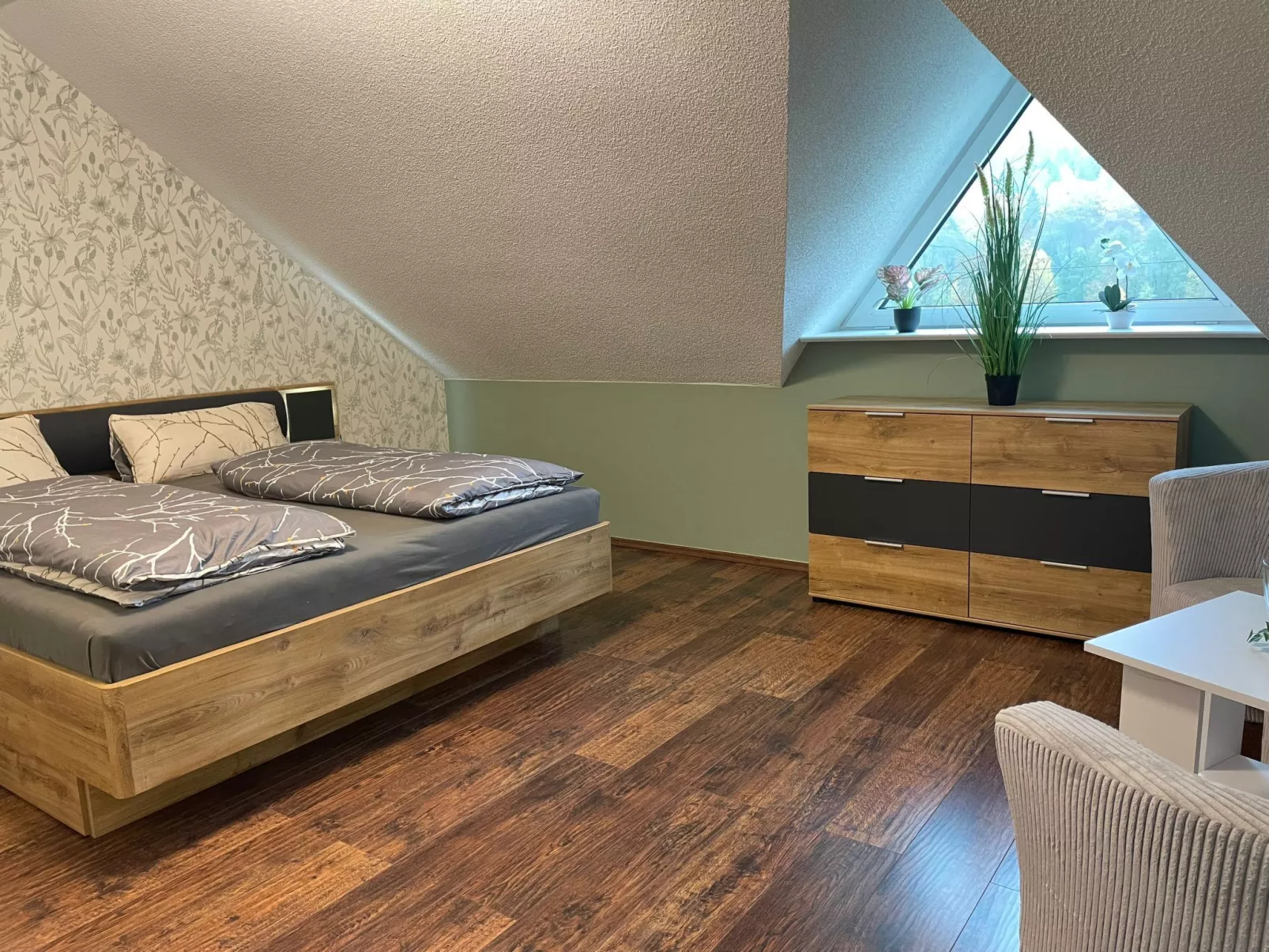 Naturnah mit Pool und Sauna