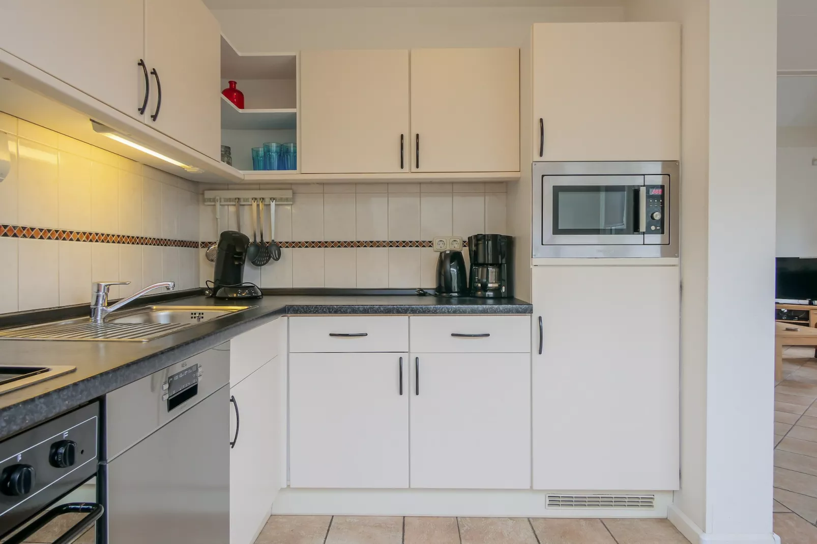 Ooghduyne Villa Opduin-Kitchen