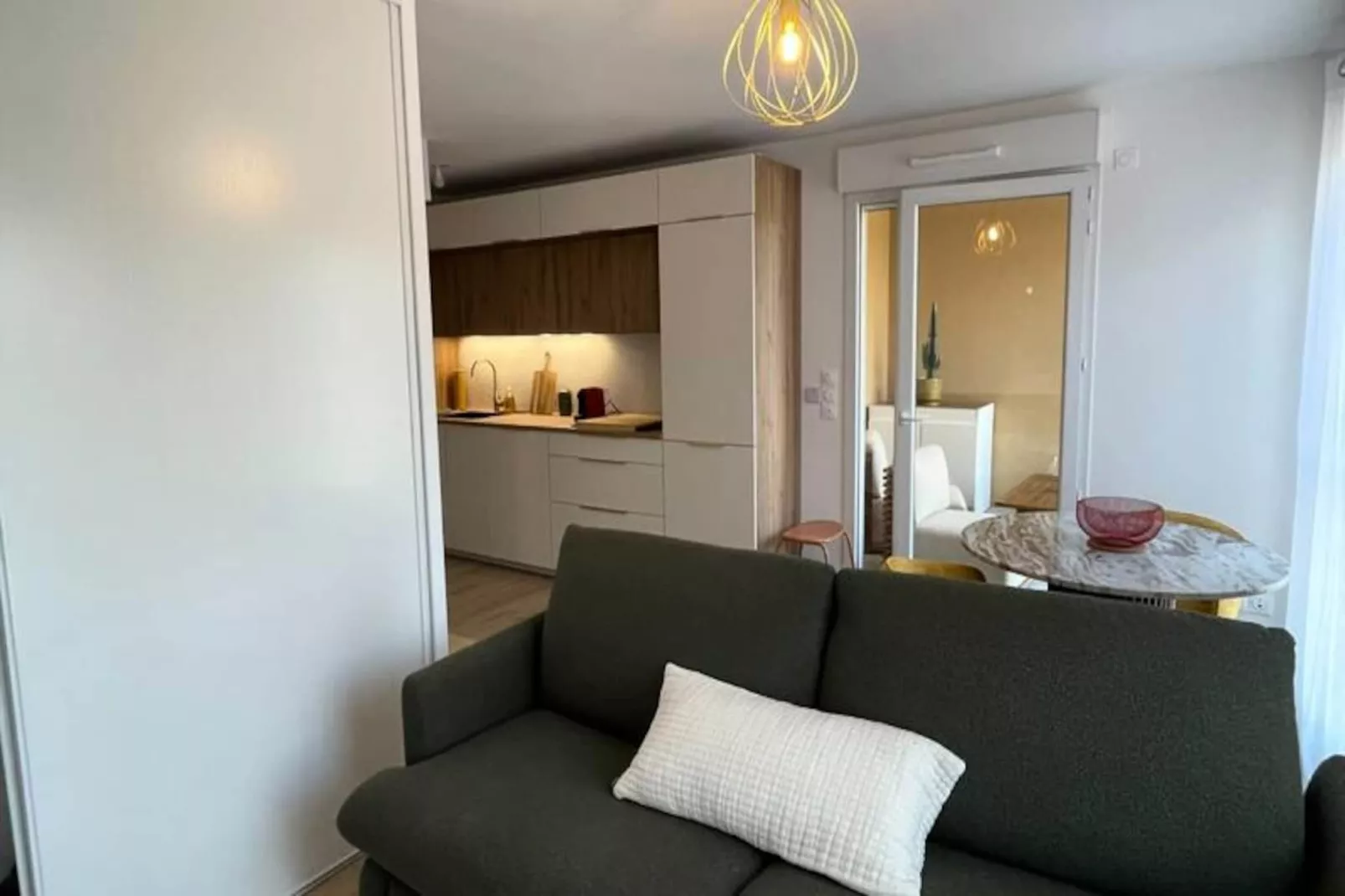 Studio Moderne - Terrasse - Piscine