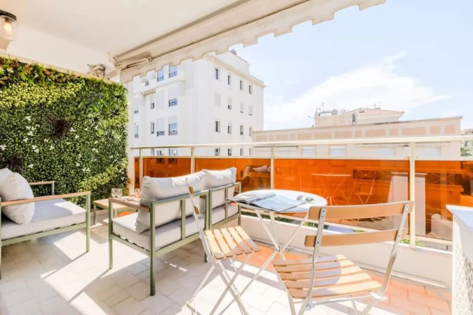Résidence 2p De Style Avec Terrasse, Plages Et Commerces &agrave; Pied