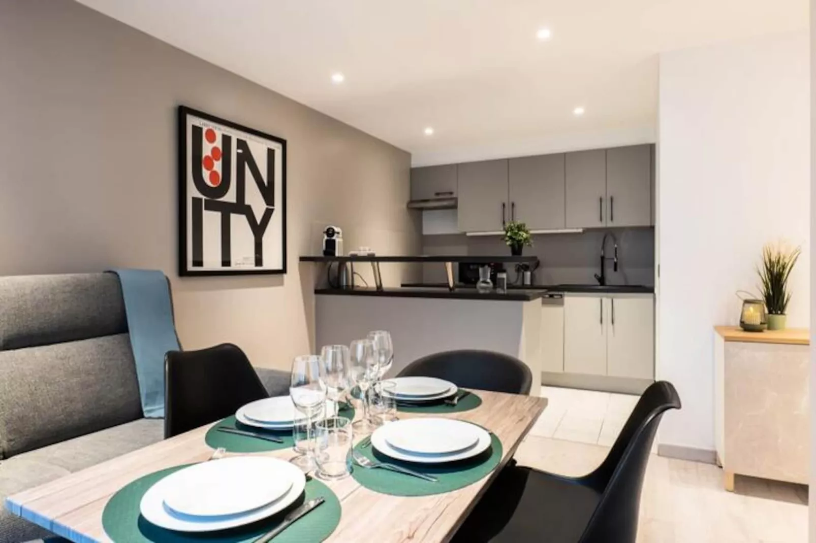 Résidence 2p Moderne, Proche Plages Et Palais Des Congr&egrave;s