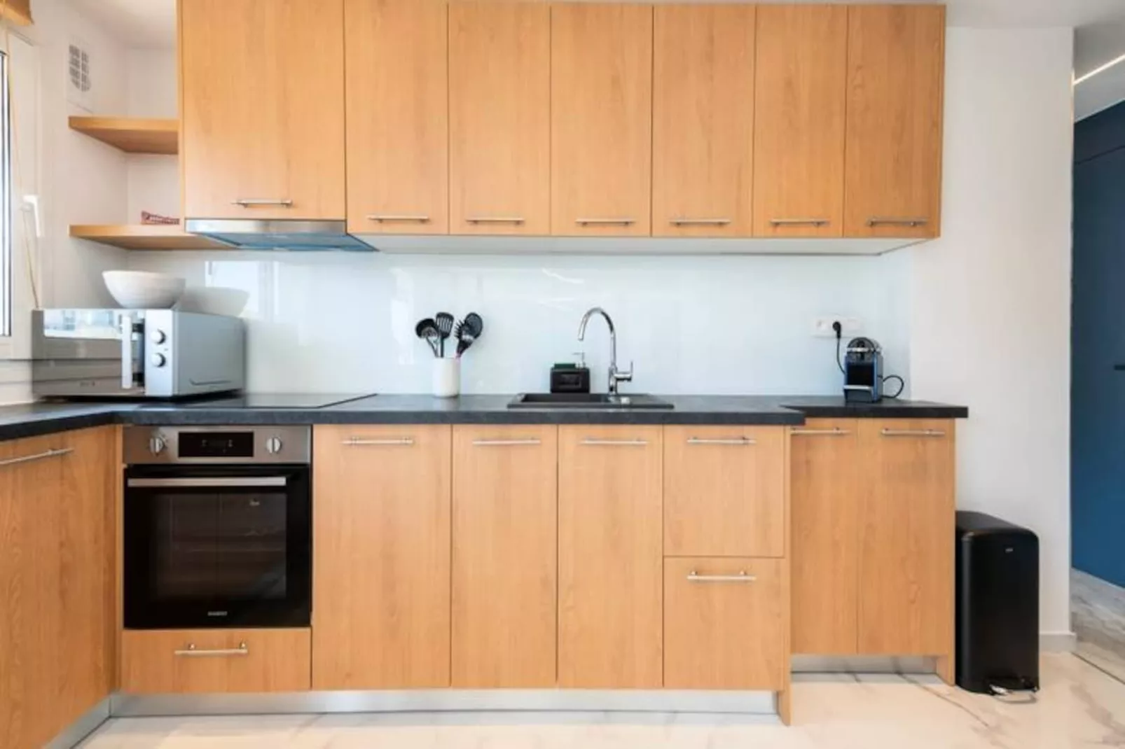 Résidence Grand 2p Rénové Terrasse Cœur De Cannes