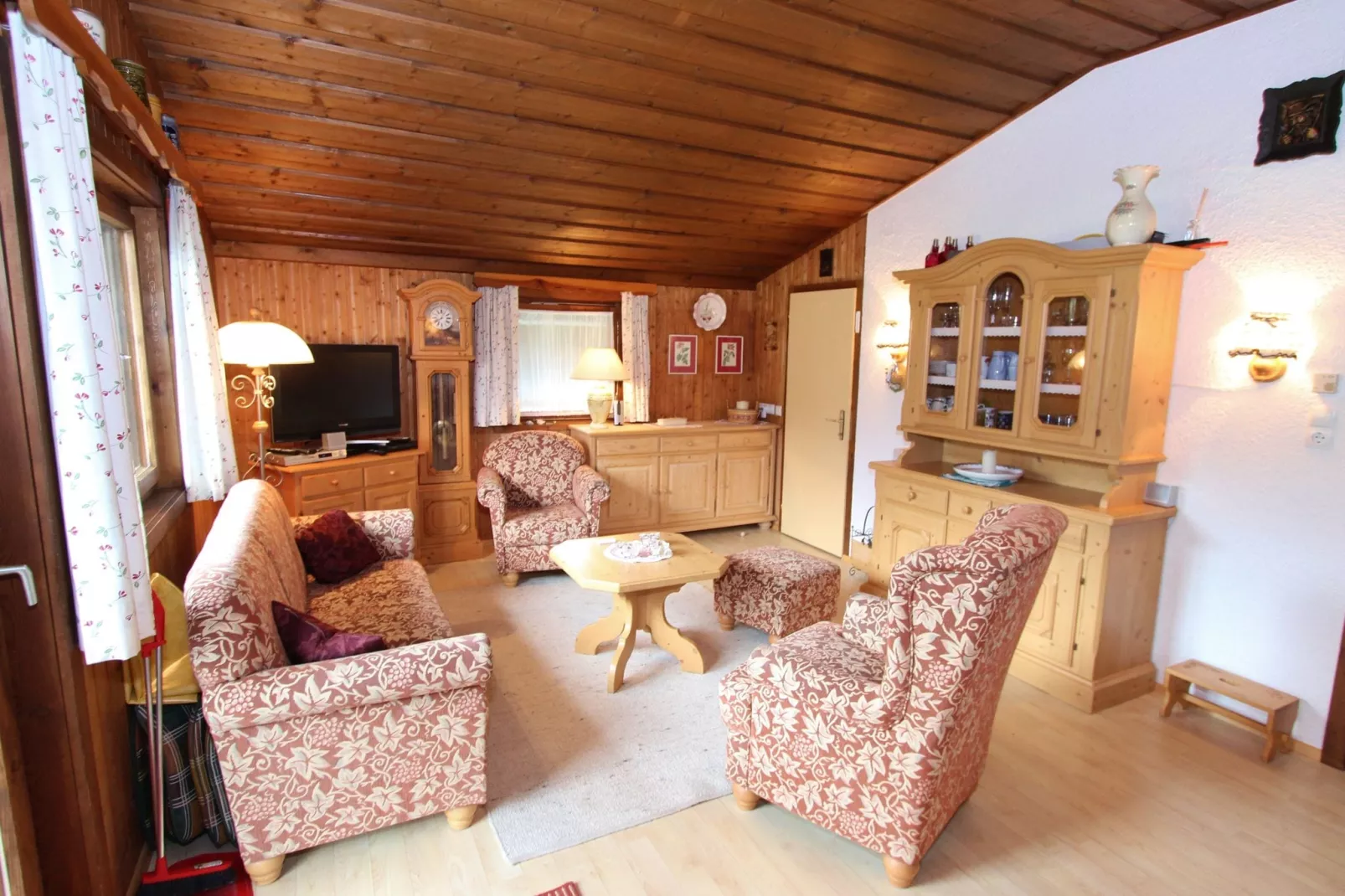 Chalet Anna-Living room