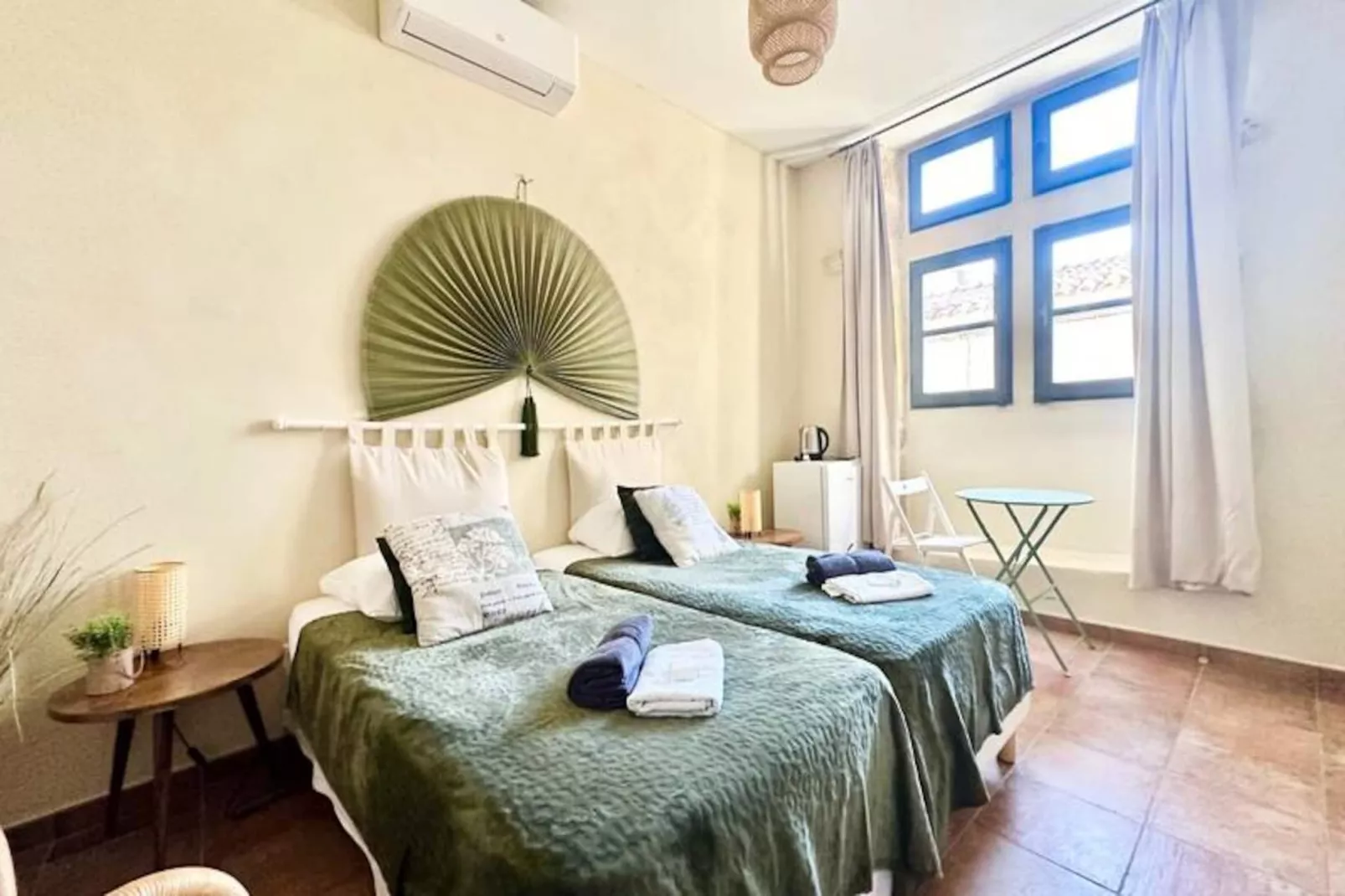 Maison Cosy Lodge, 15 P, Clim, Wifi, Cour, Garage