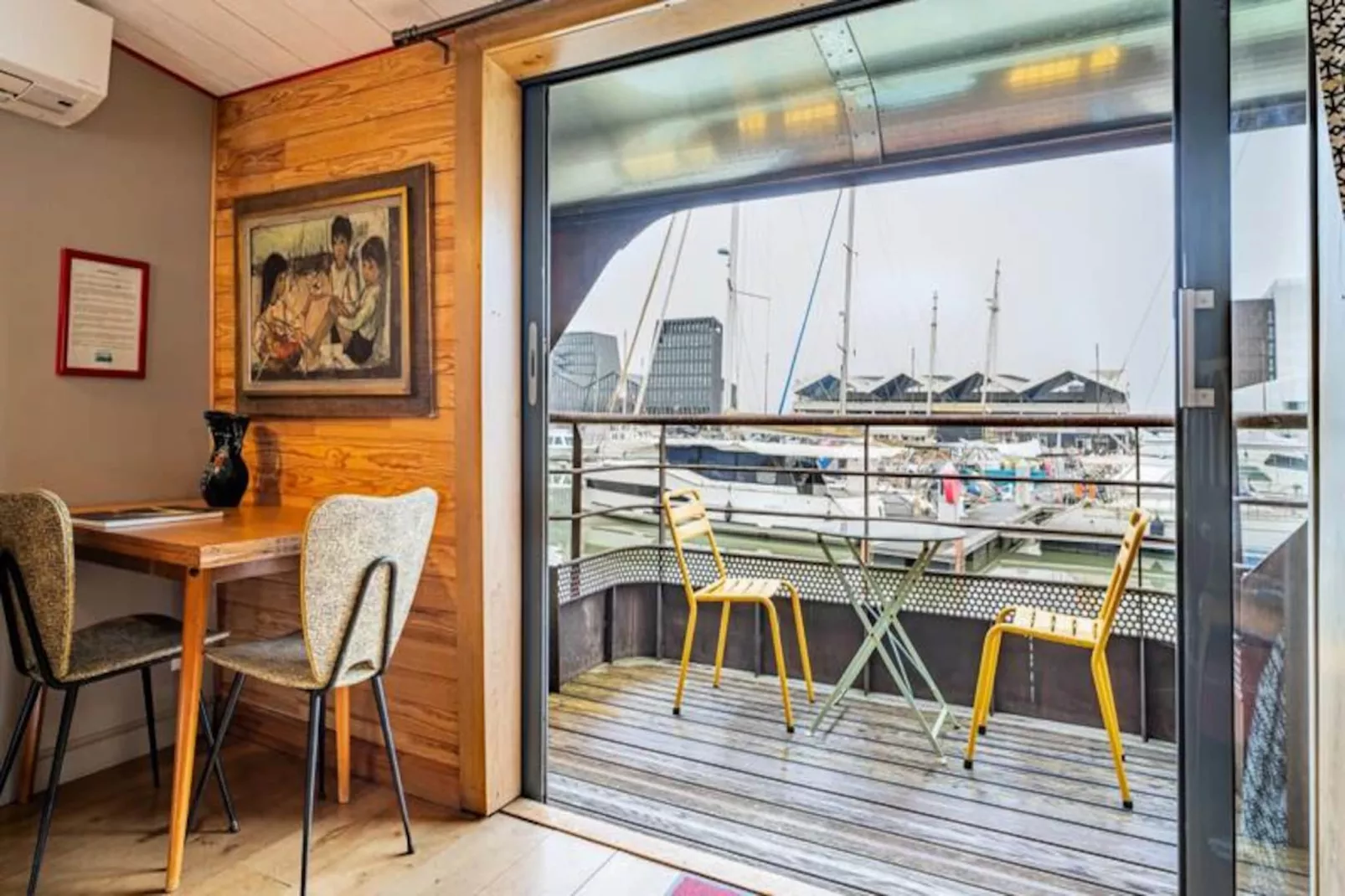 Suite De Rêve Sur La Péniche Petite Annick