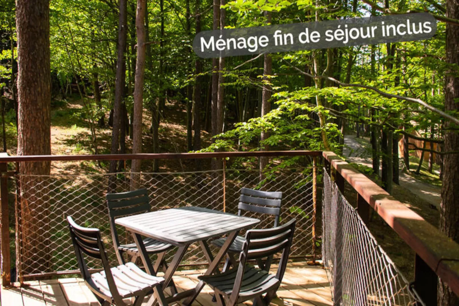 Gîte Cabane insolite dans les cévennes – les sous-bois 3 étoiles