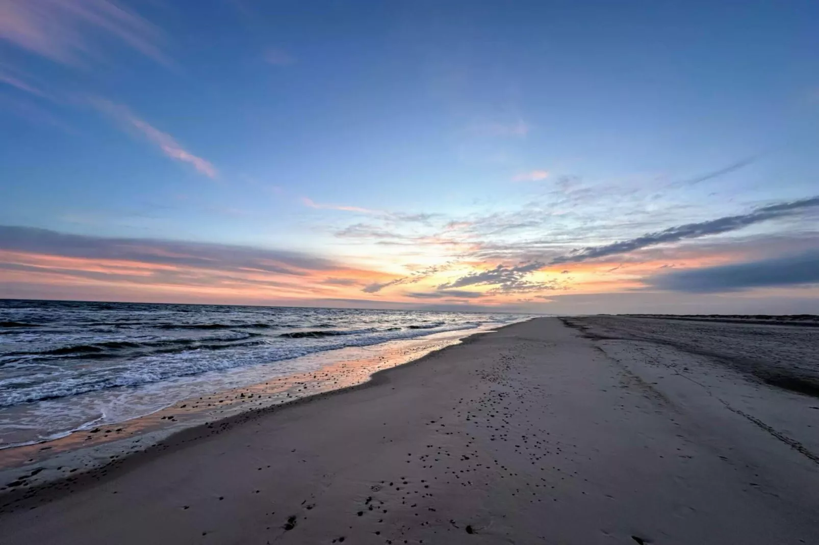 Luxurioses Dunenrefugium-By Traum-Wasserblick