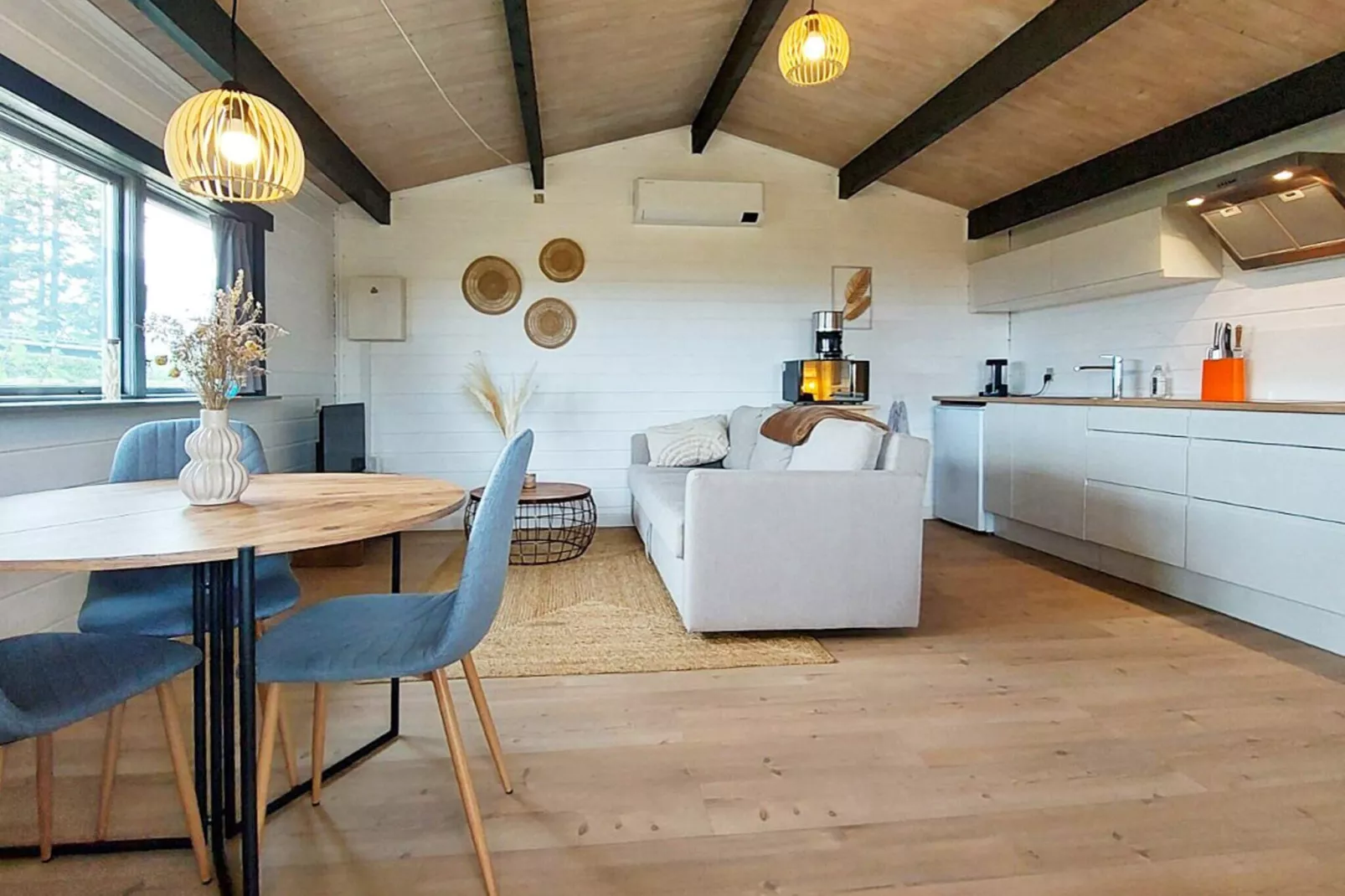 4 person holiday home in Karrebæksminde-By Traum-Indoor