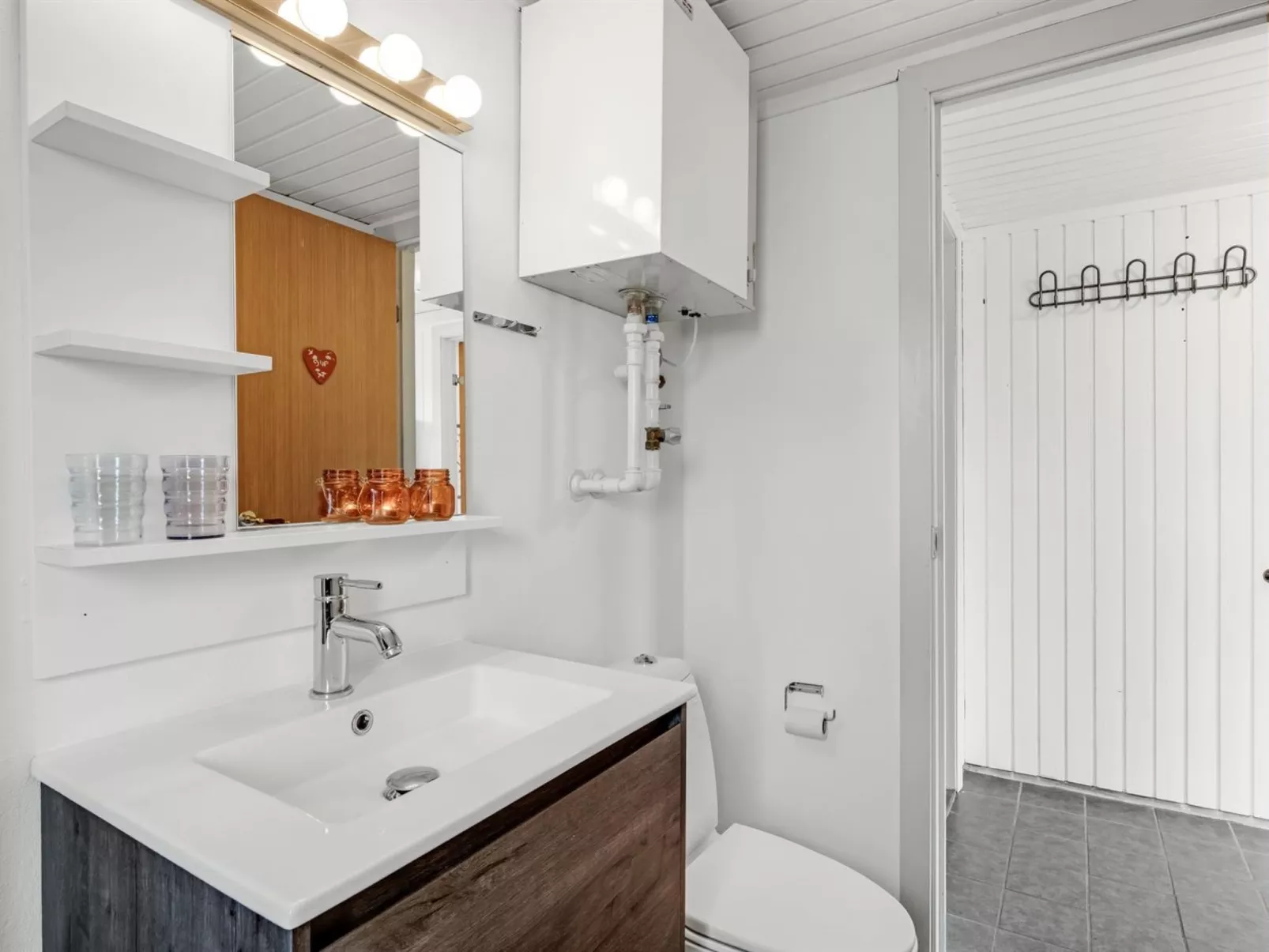 "Gudrund" - 800m to the fjord