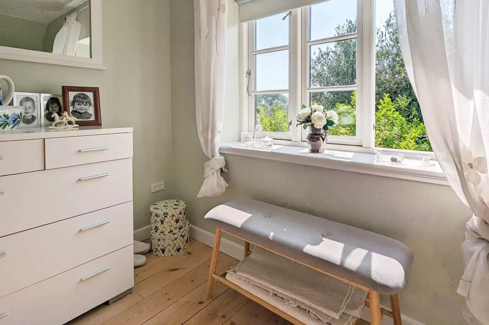 6 person holiday home in Søby Ærø-By Traum-Indoor