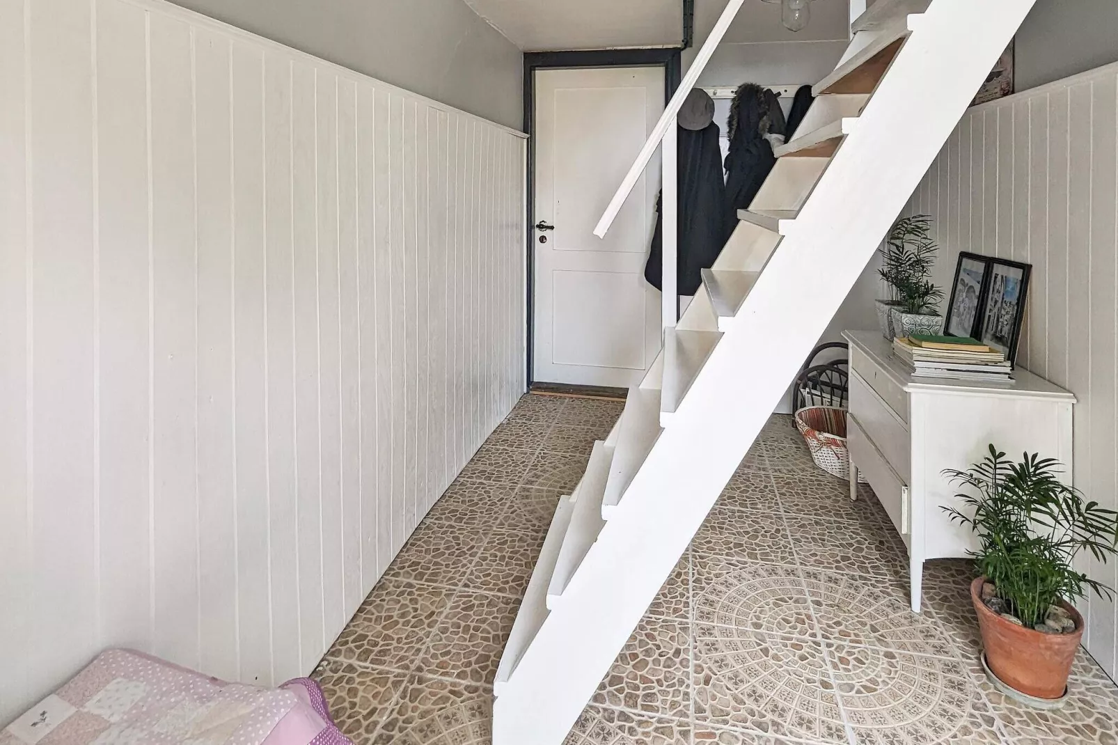 6 person holiday home in Søby Ærø-By Traum-Indoor