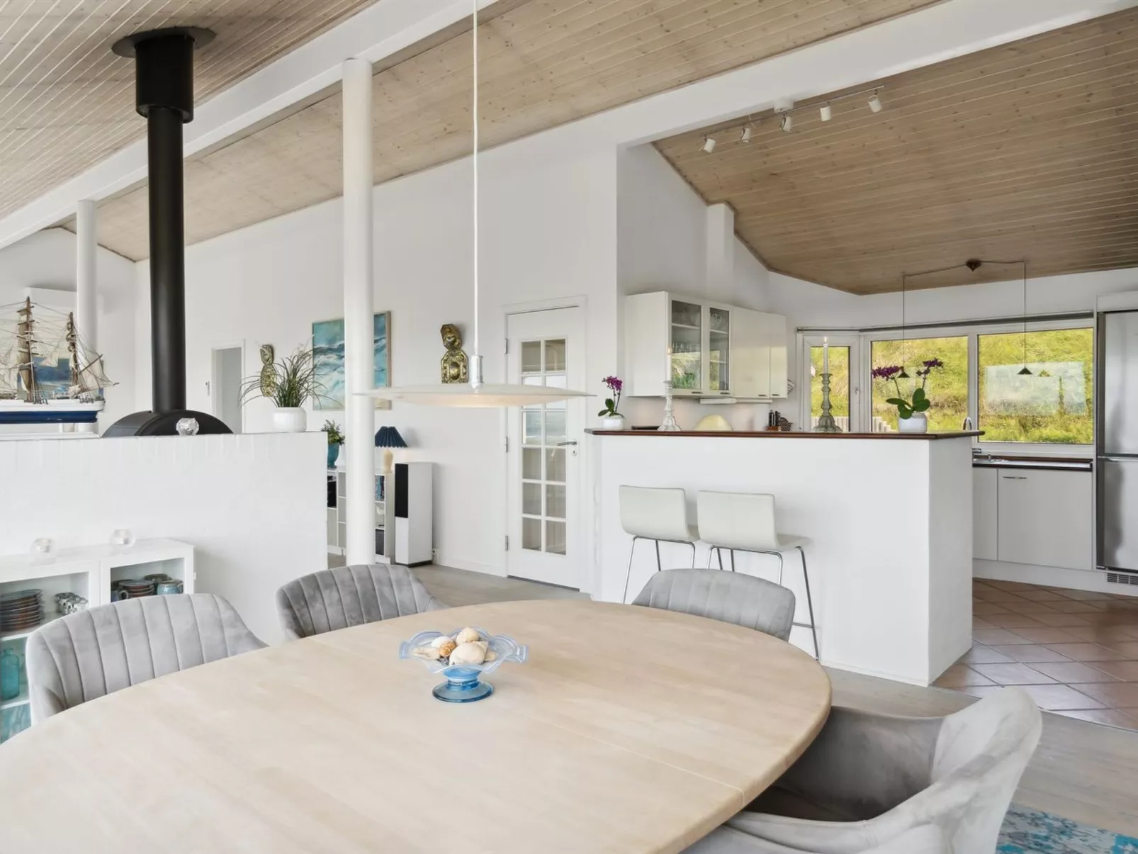 "Alyssa" - 300m from the sea