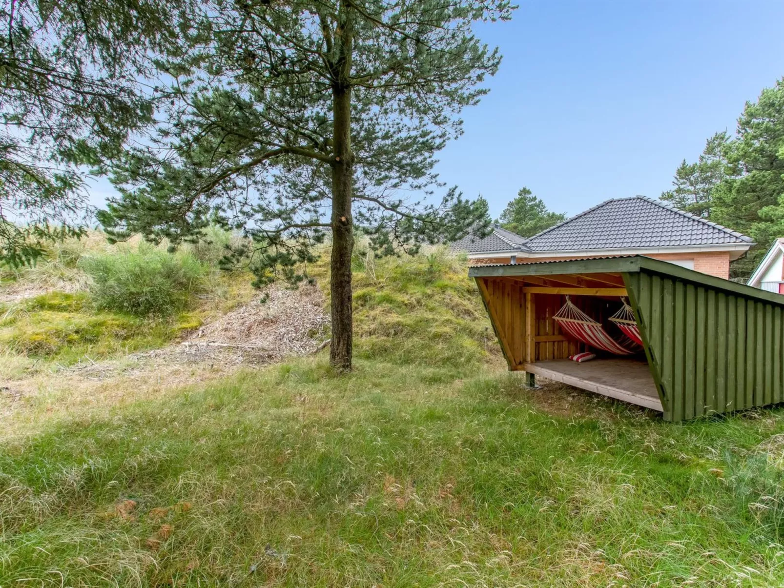 "Sjamme" - 1.2km from the sea