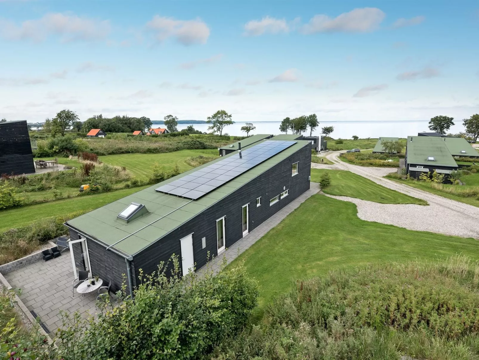 "Lyly" - 100m from the sea